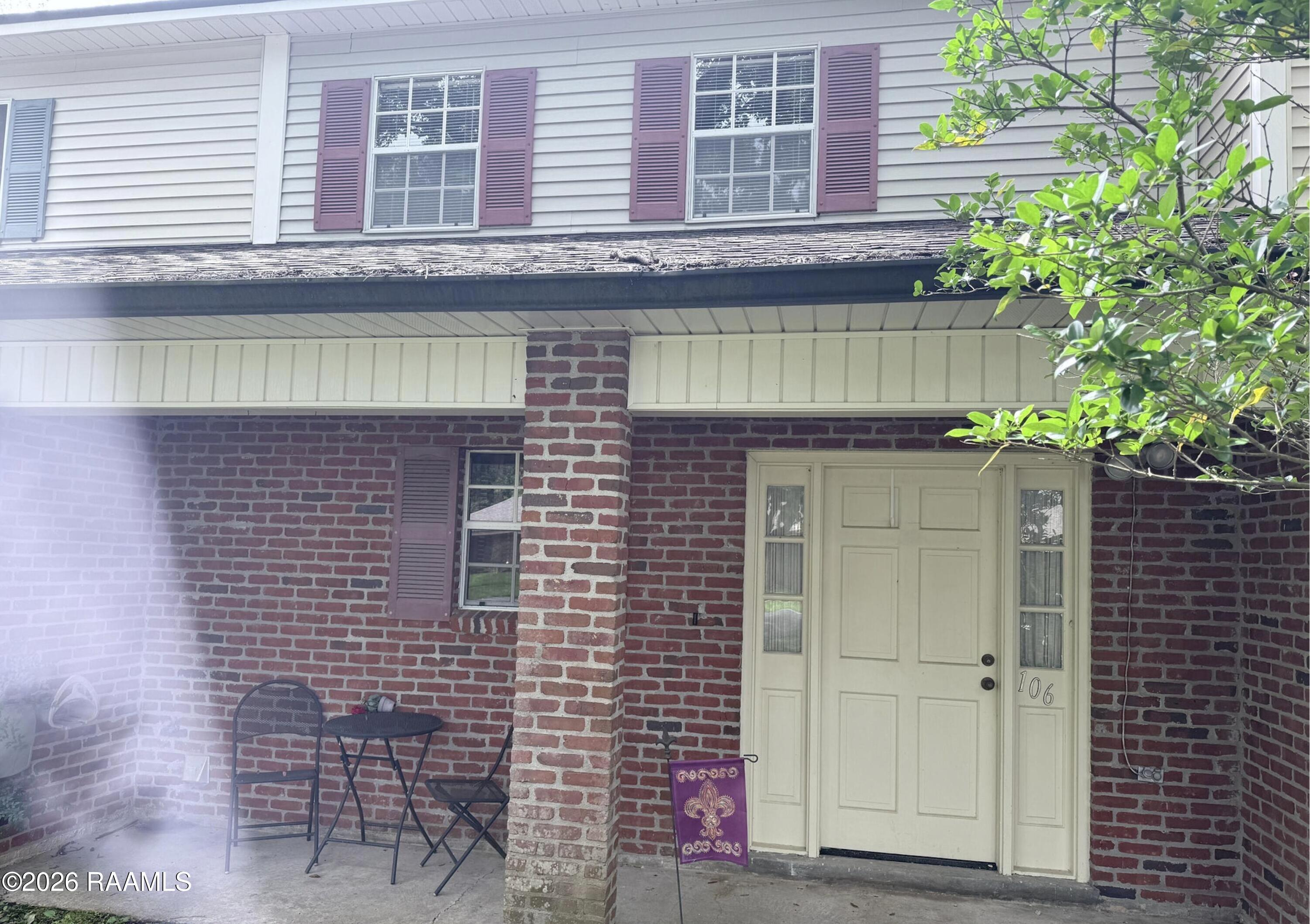 106 Molasses Row — photo
