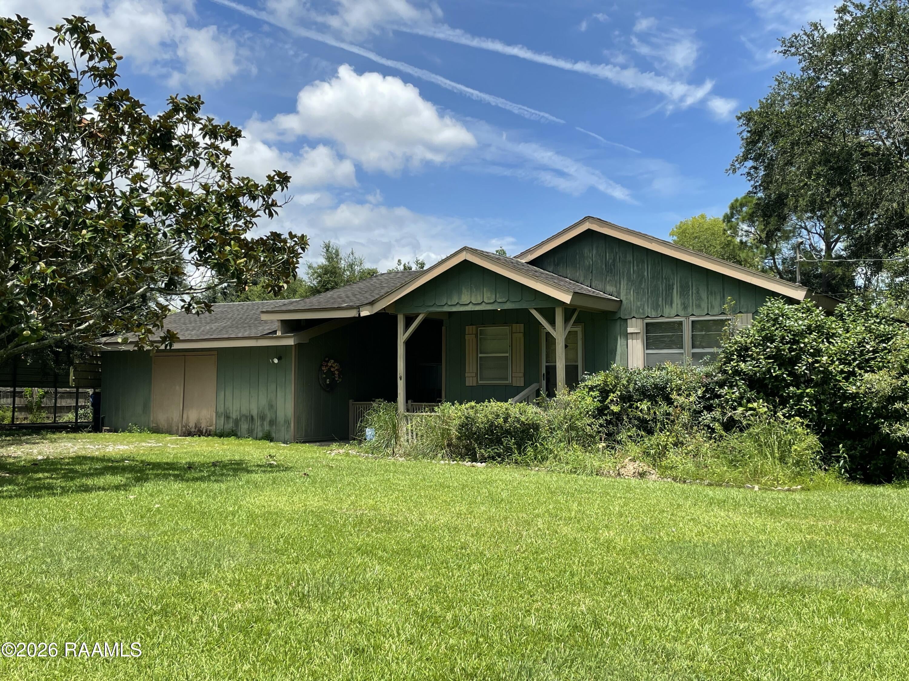 206 Bill Drive — photo