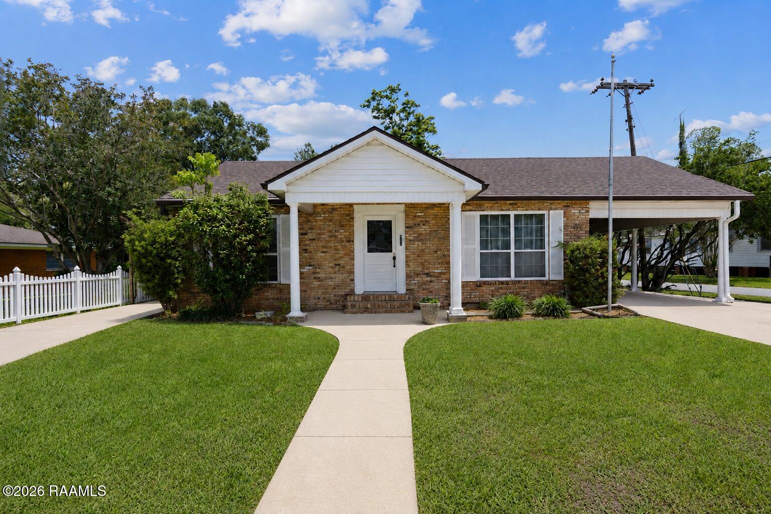 311 S Morgan Avenue — photo