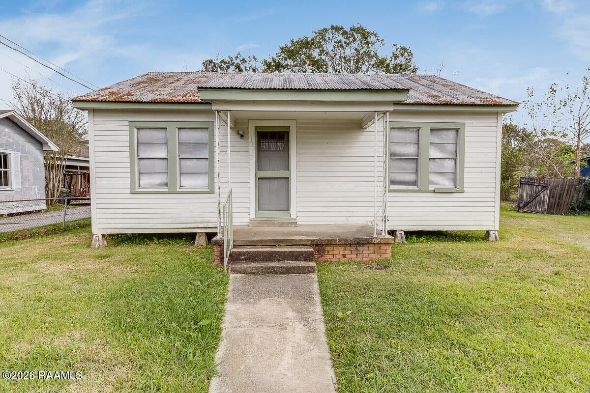 1332 Saint Mary Street — photo