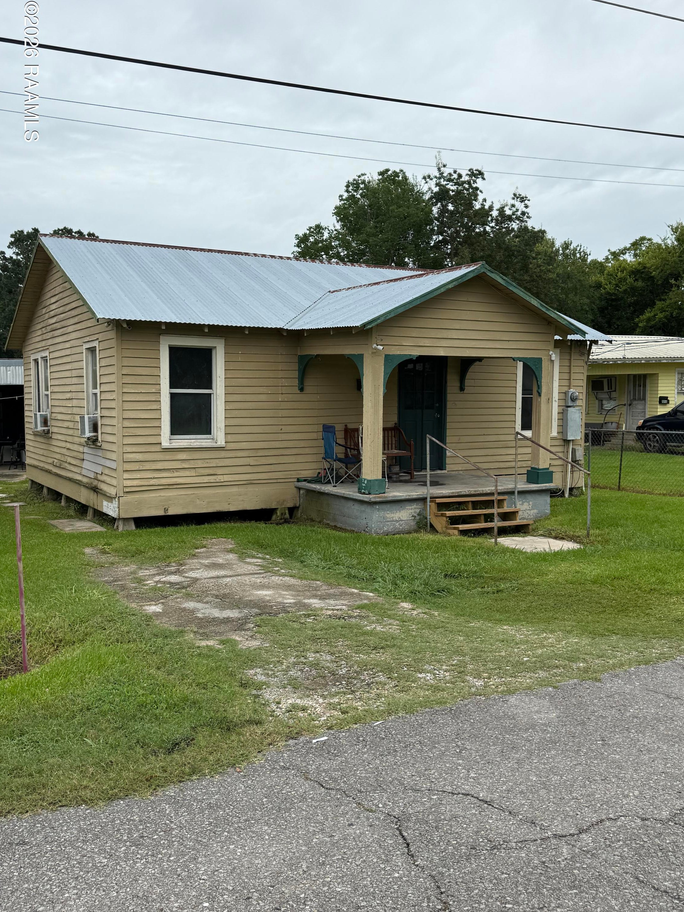 1010 Louisa Avenue — photo
