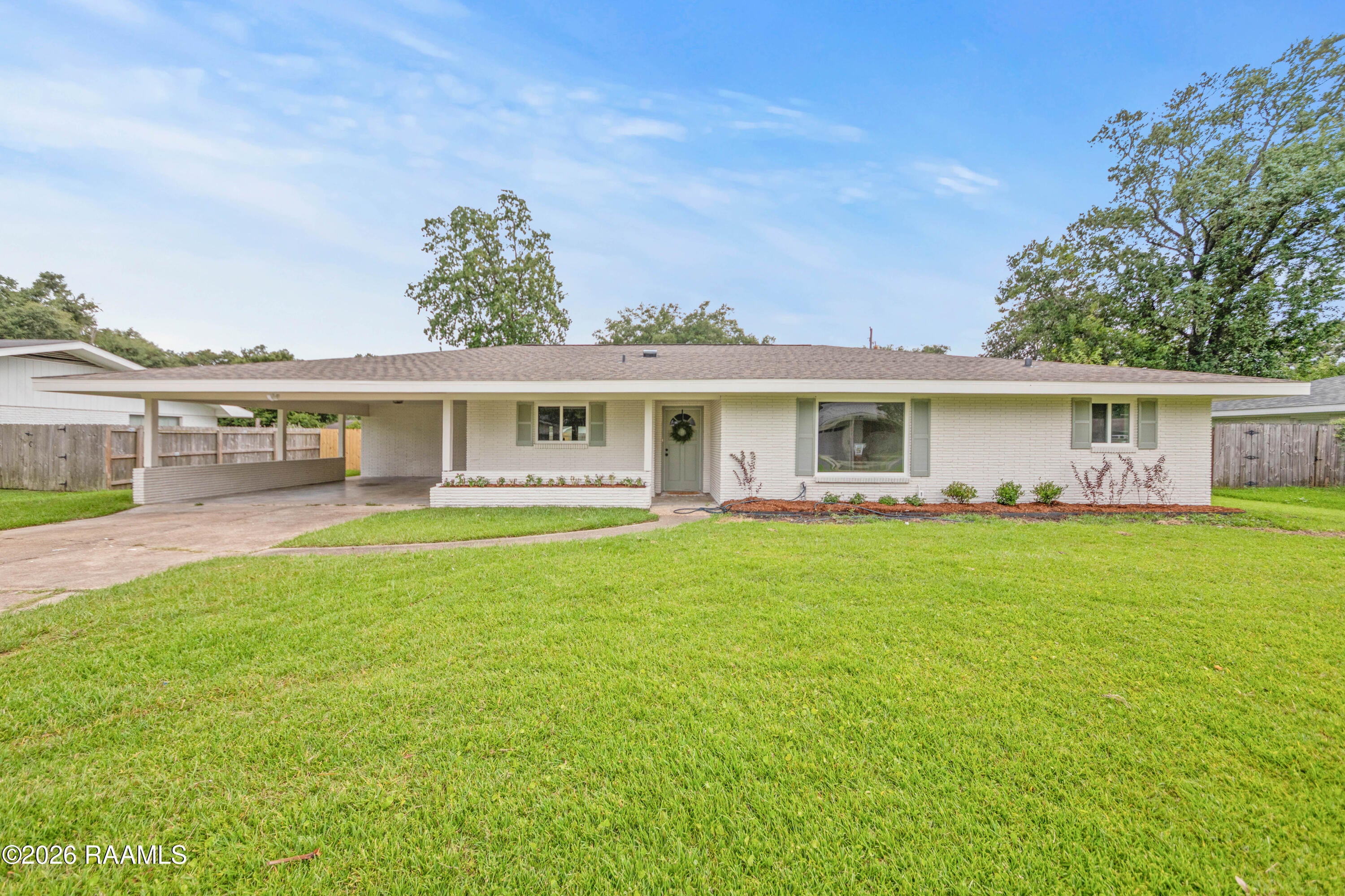 406 Claymore Drive — photo