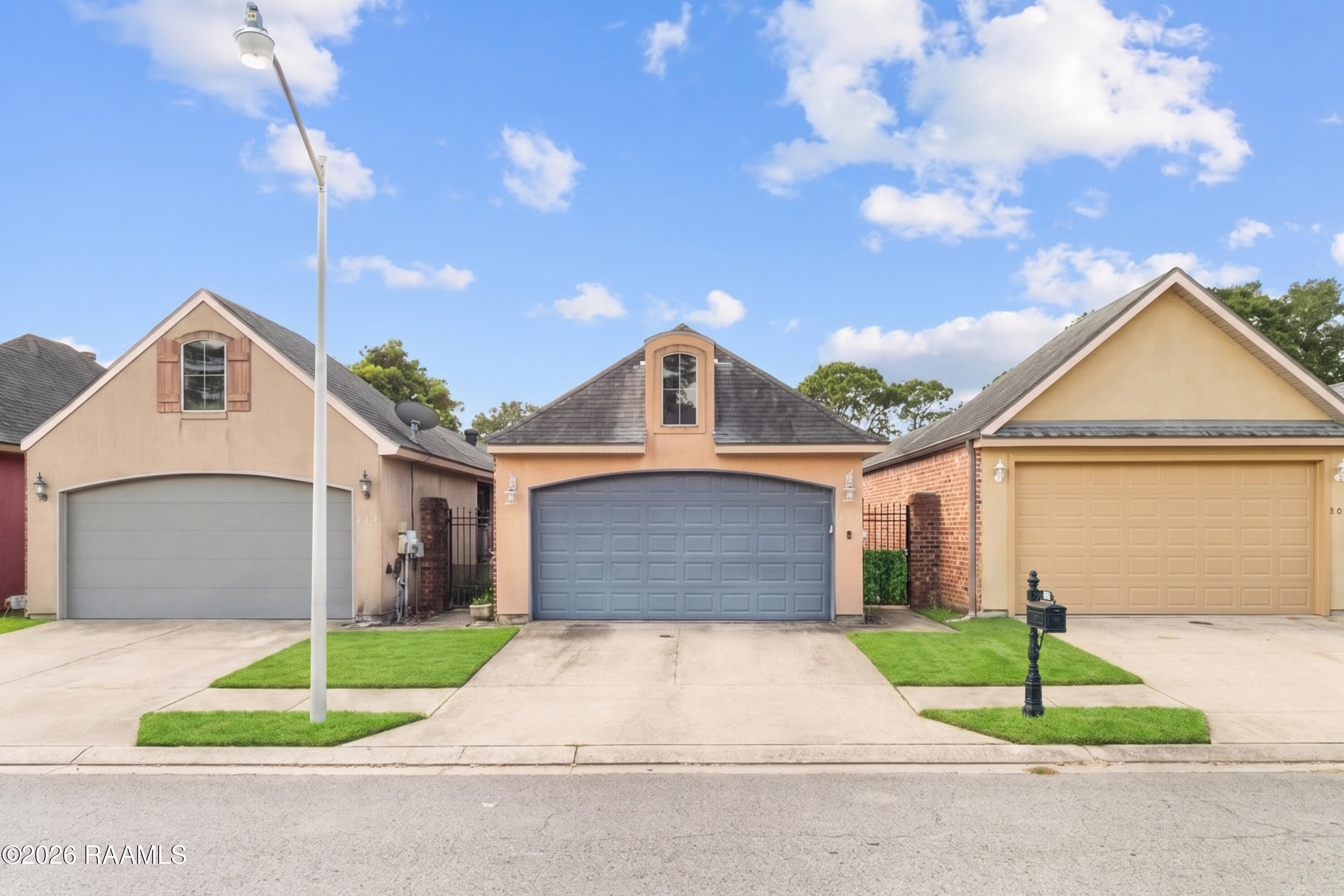 205 Chimney Rock Boulevard — photo
