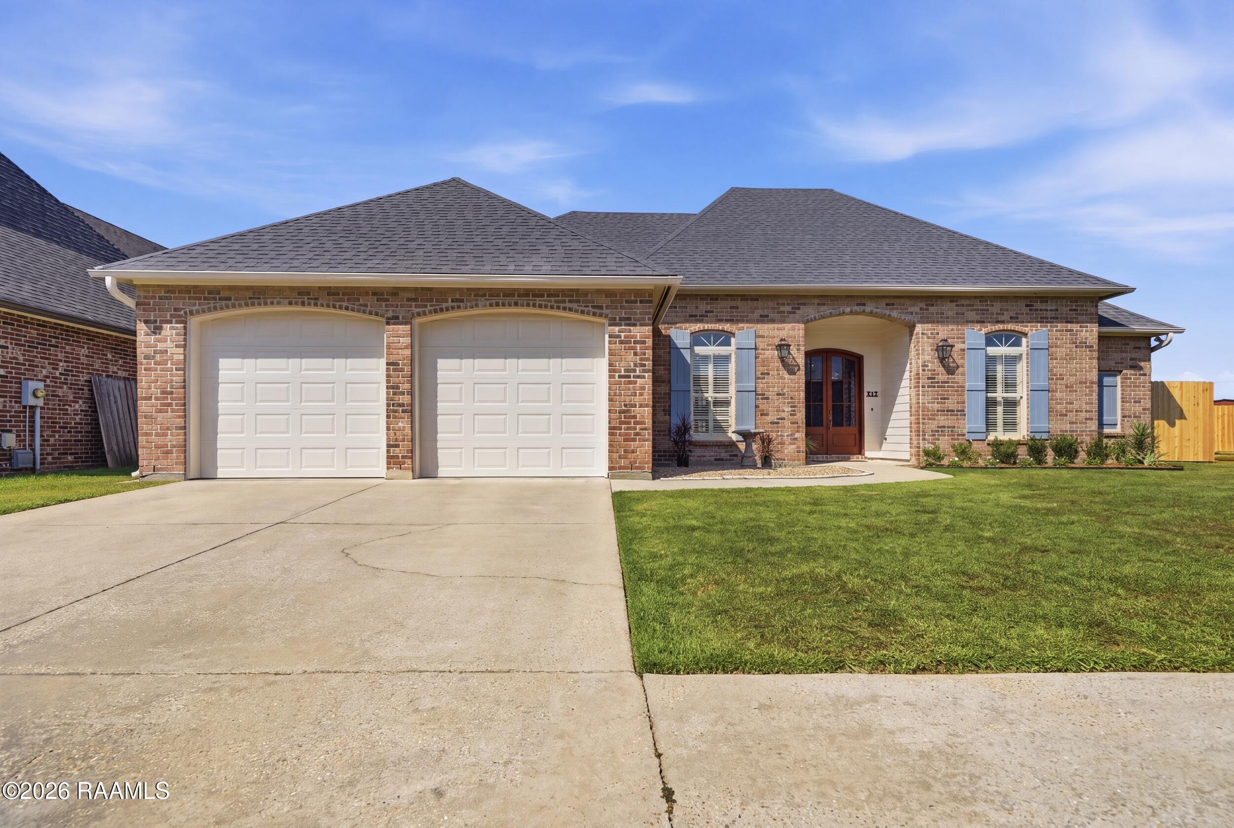 127 Tonbridge Drive — photo