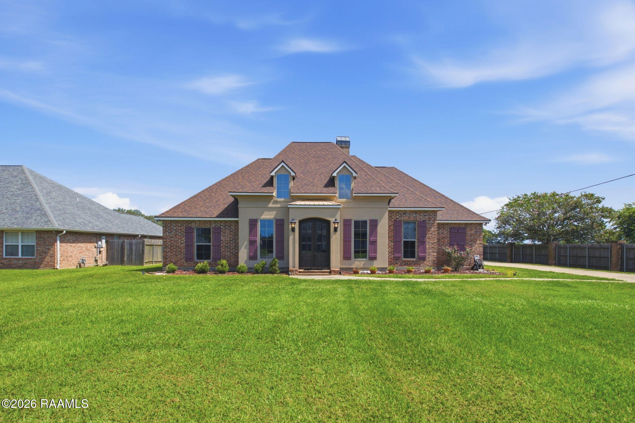 3002 Englewood Drive — photo