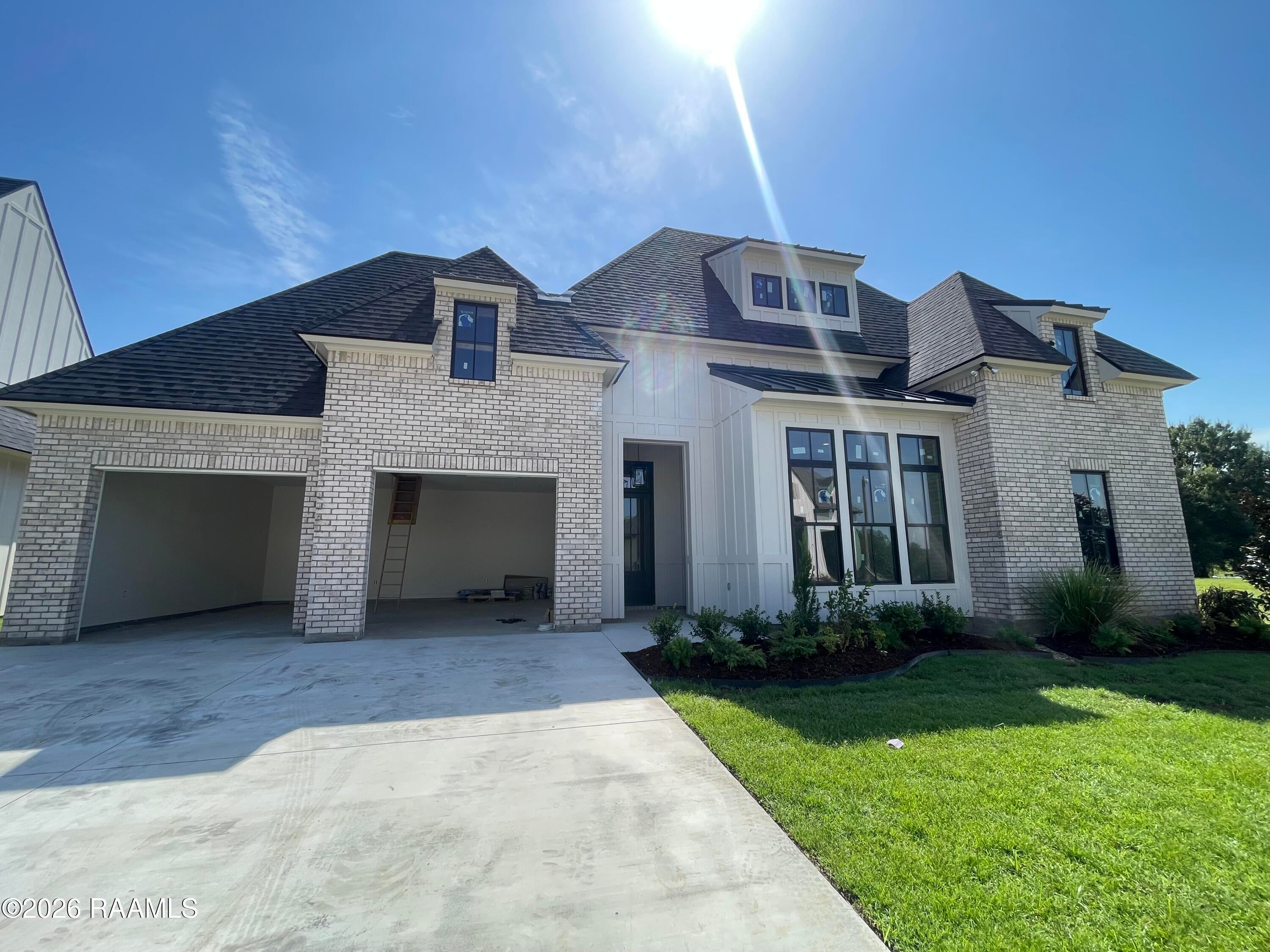 311 Cliffside Drive — photo
