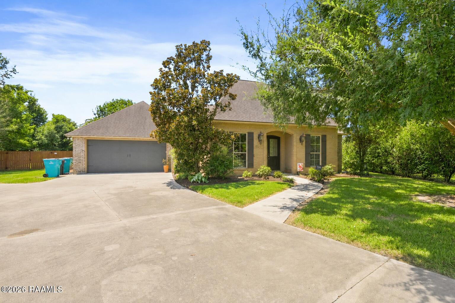 104 Daybreak Drive — photo