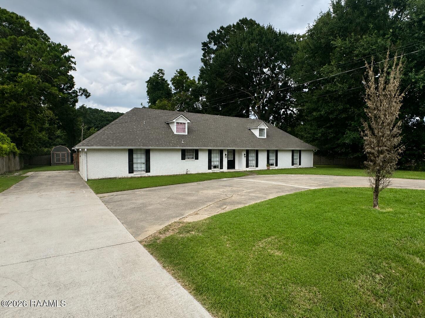 111 Julian Circle — photo