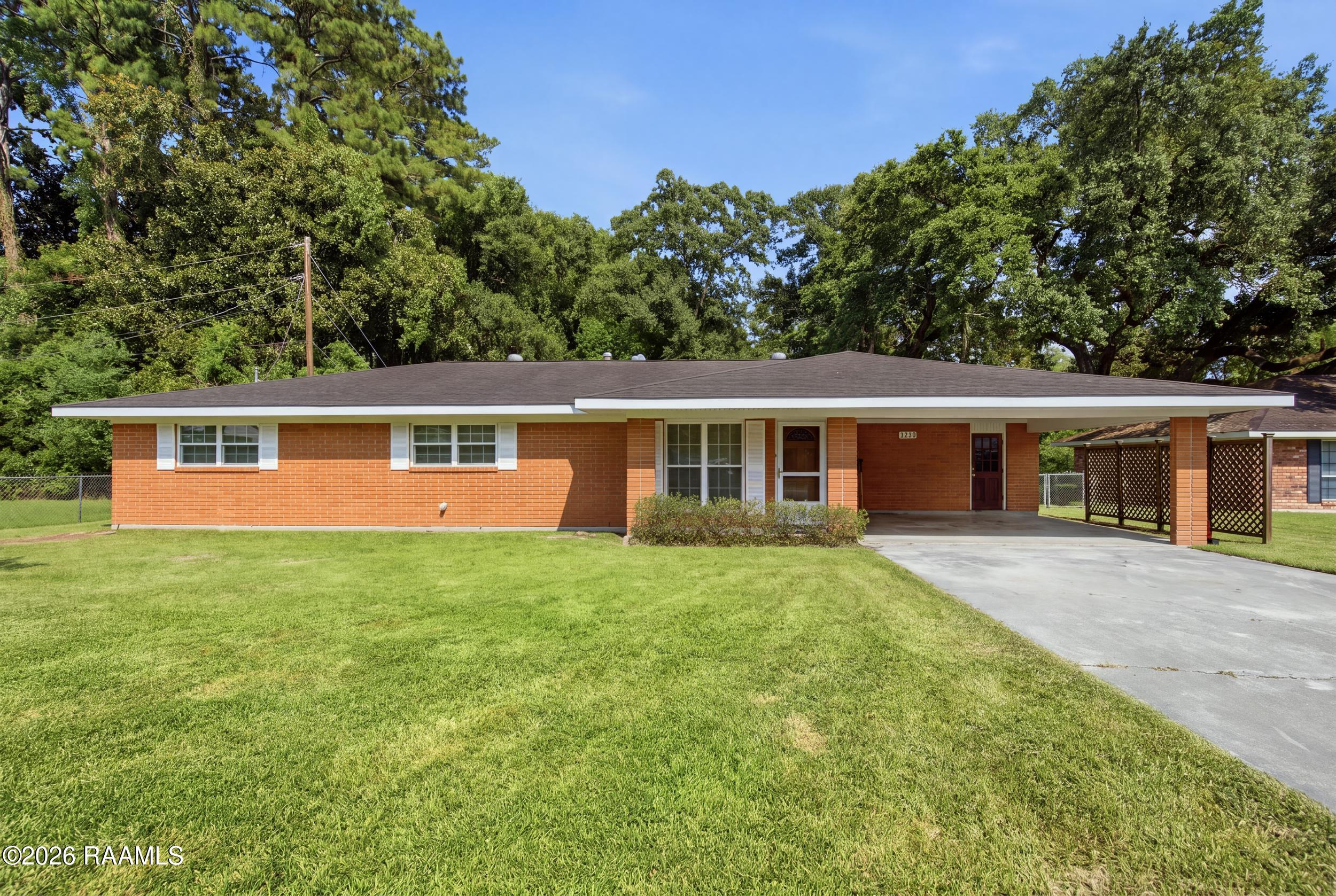 203 Thomas Nolan Drive — photo