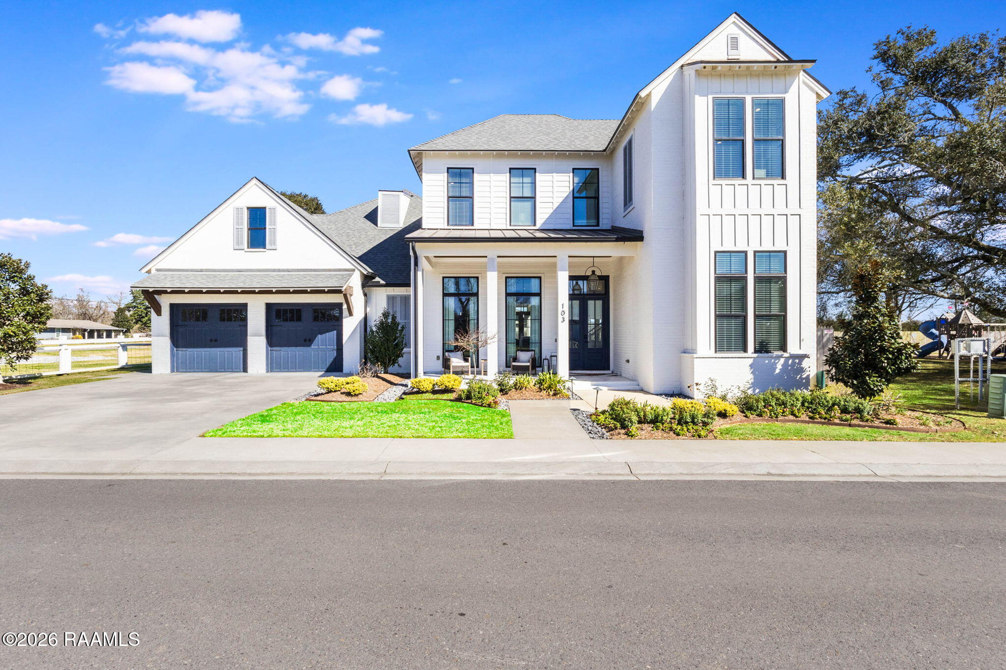 103 Grand Oak Drive — photo