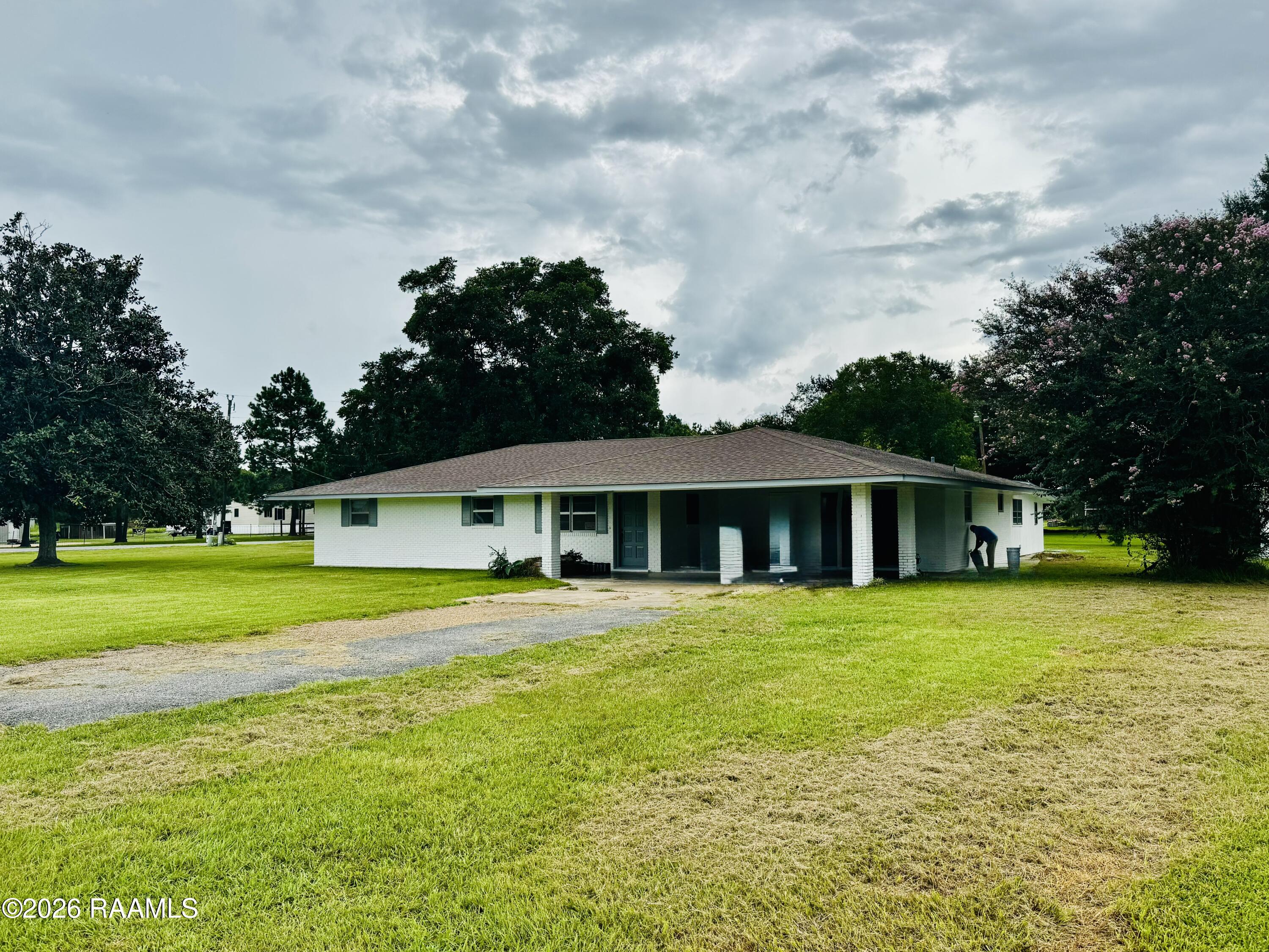 1118 Highway 357 — photo