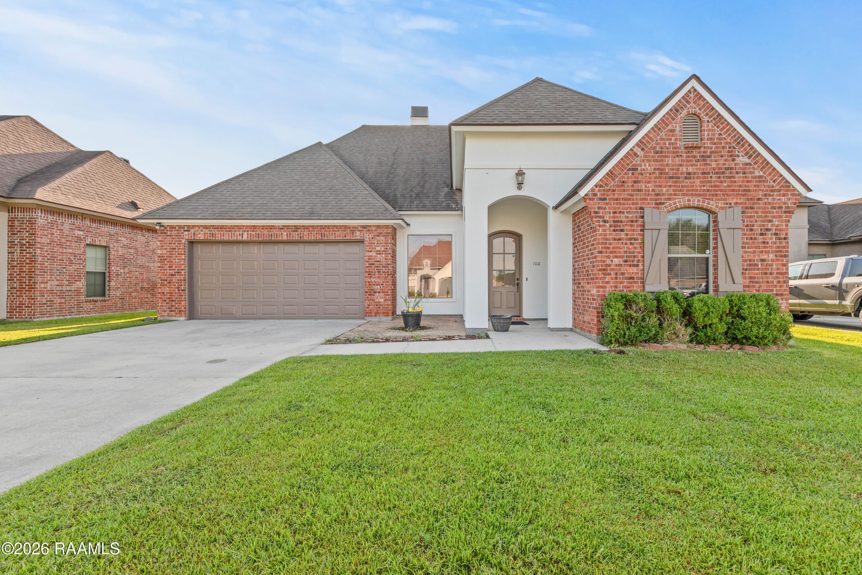 106 Range Drive — photo