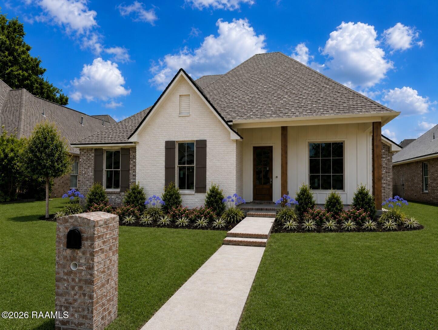 5 Carmel Bend — photo
