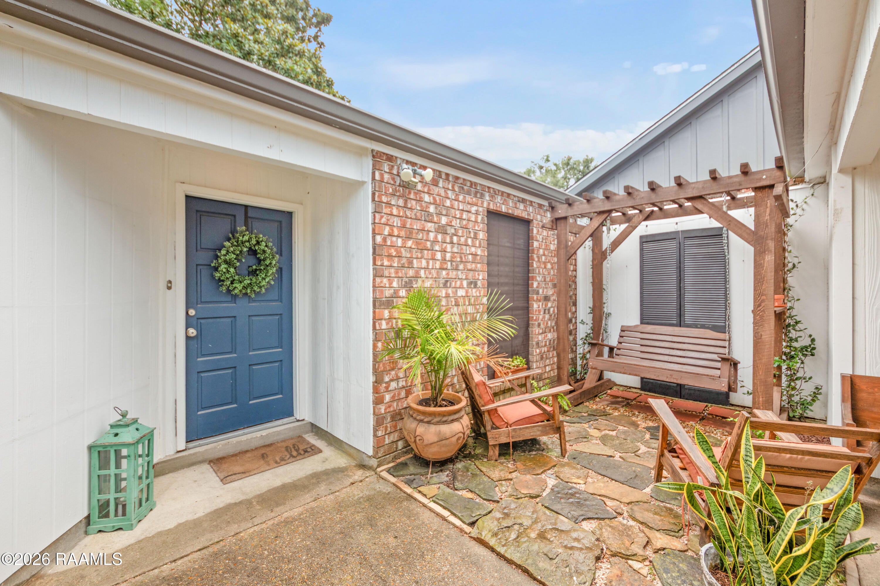 517 Kaiser Drive — photo