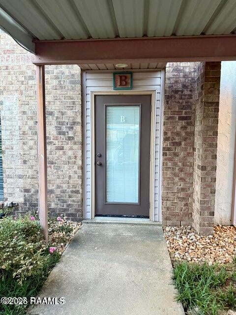 332 E Farrel Road Ste B — photo