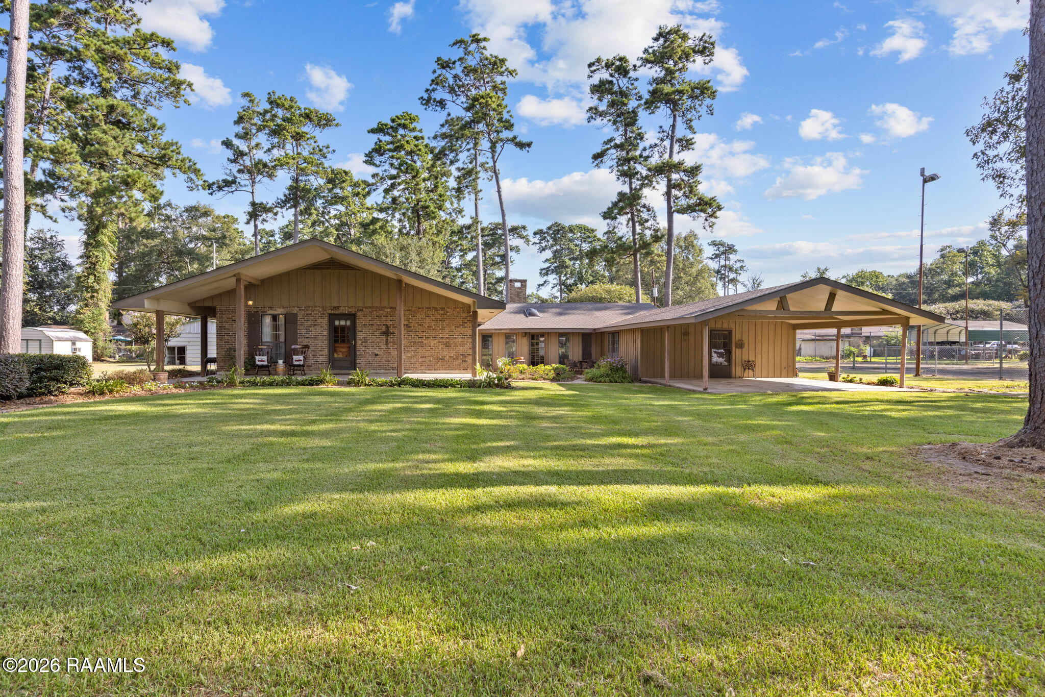 314 Whispering Pines Lane — photo