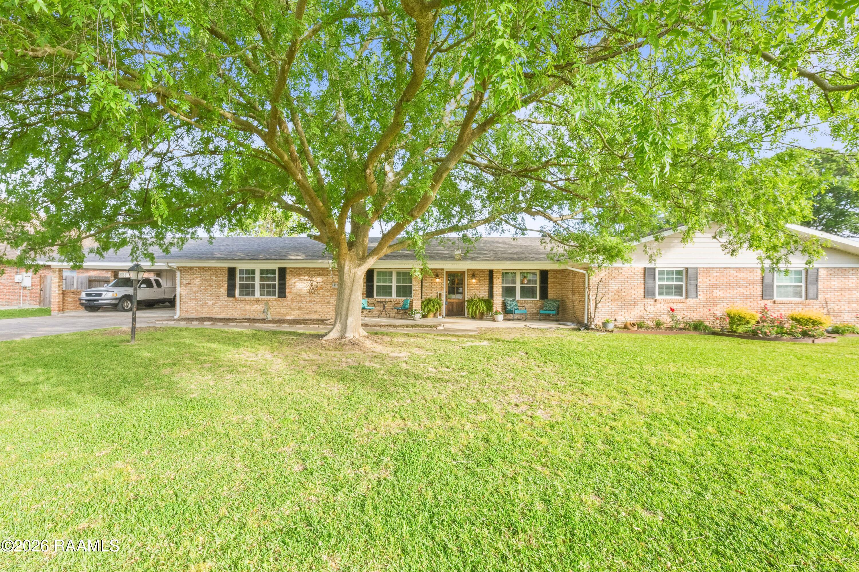 218 Fairway Drive — photo