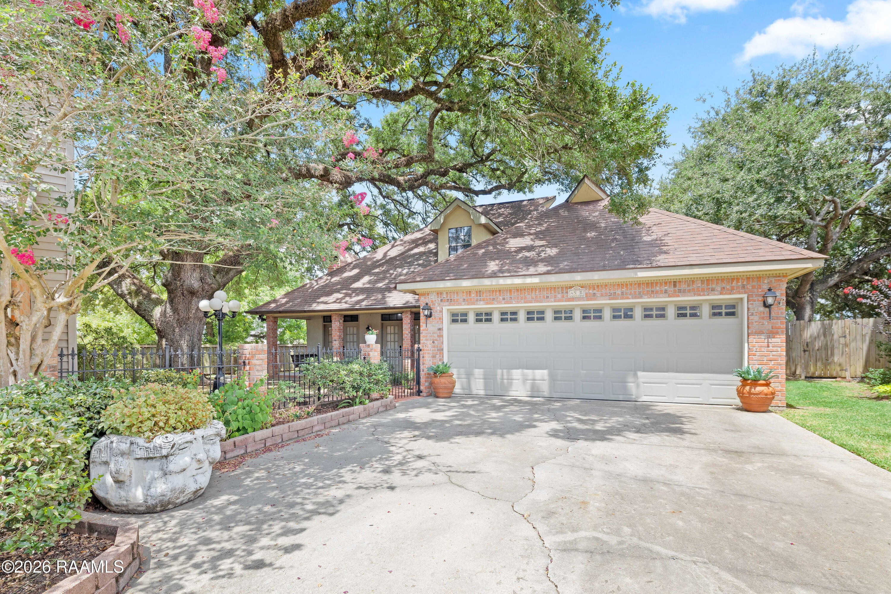 45 B Audubon Oaks Circle — photo