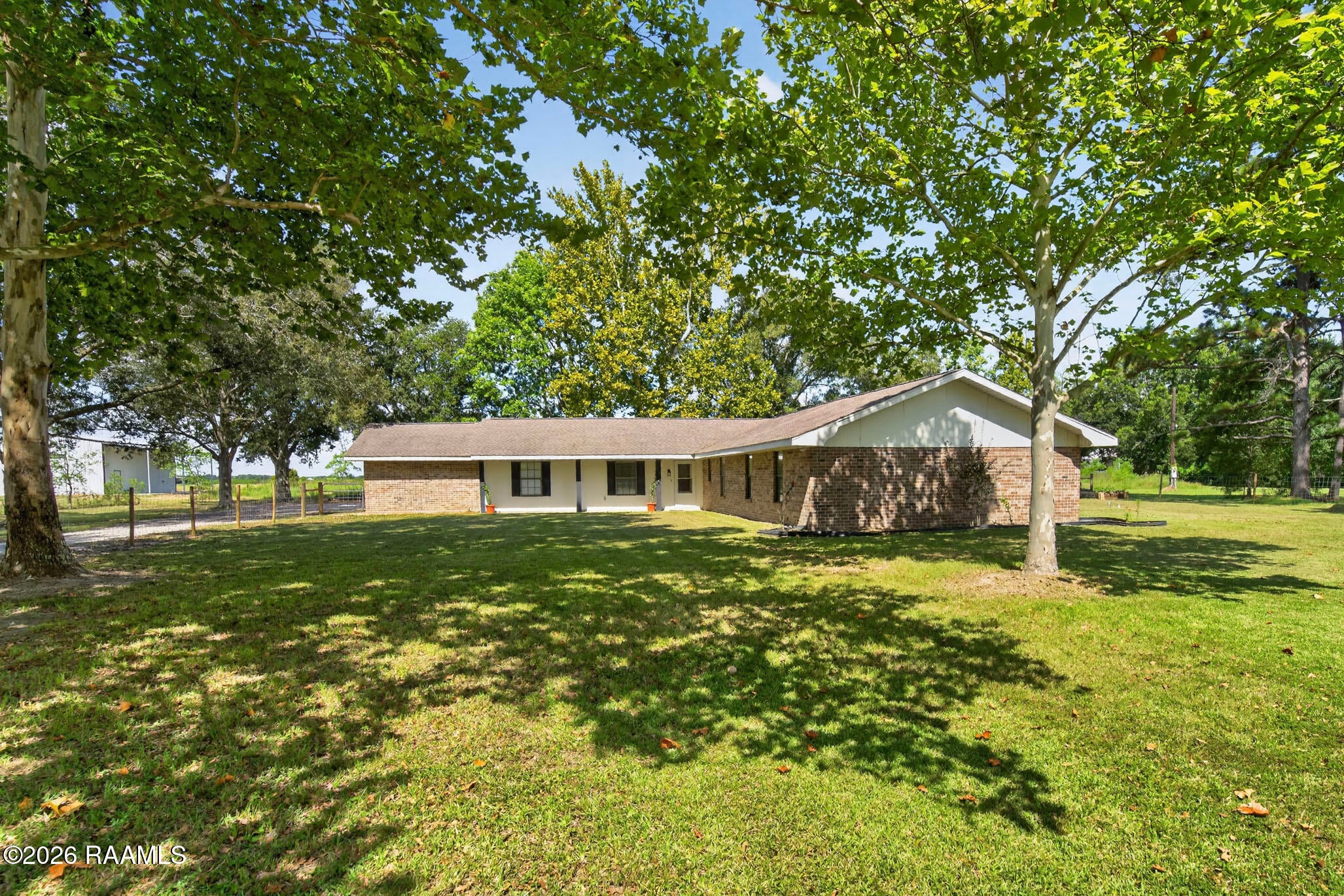 2614 La Hwy 700 — photo