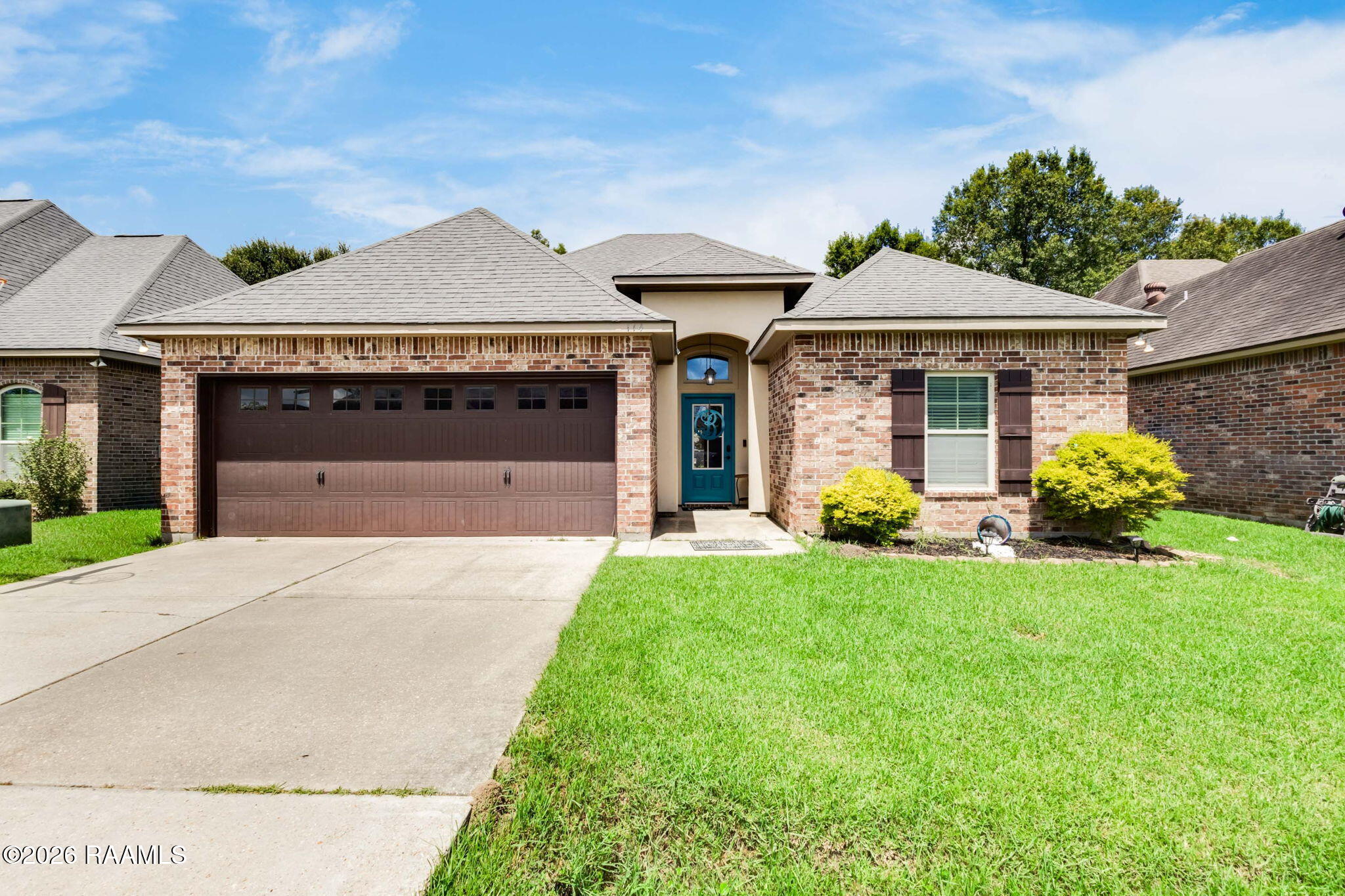 114 Clover Leaf Drive — photo