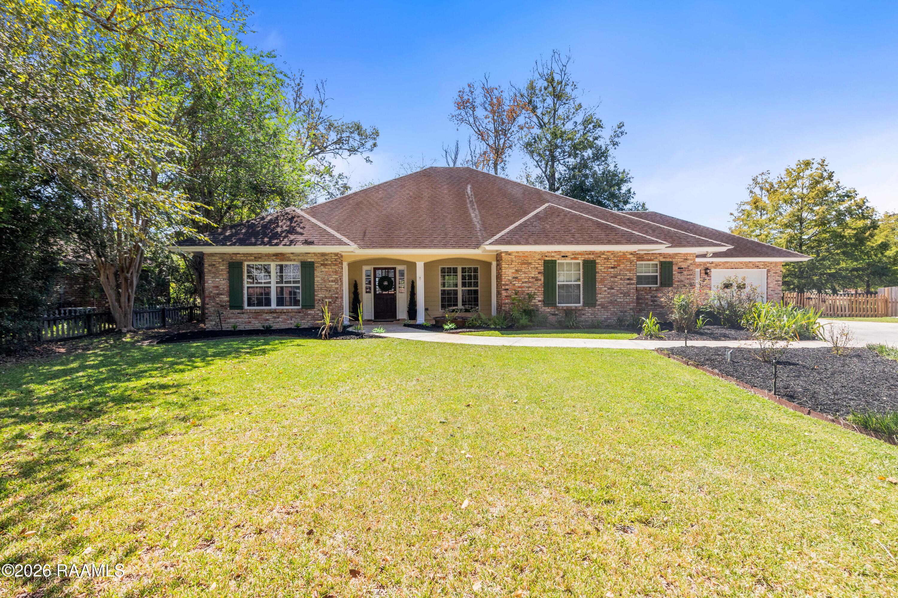 716 Harvest Lane — photo