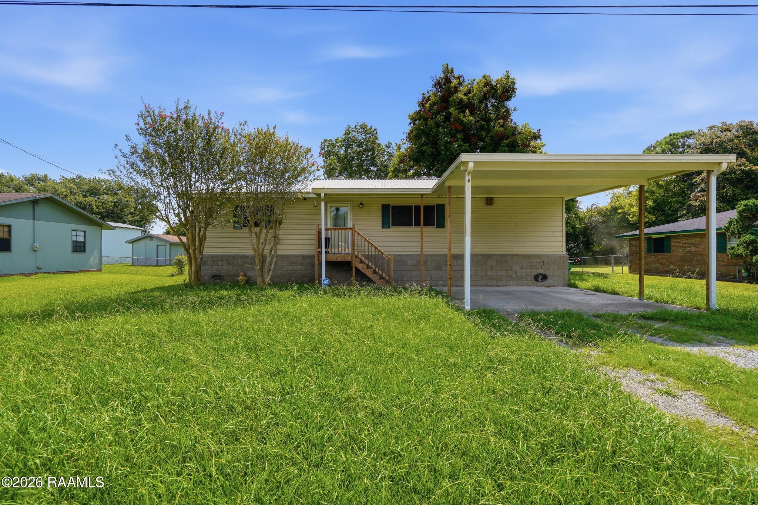705 Lillian Street — photo