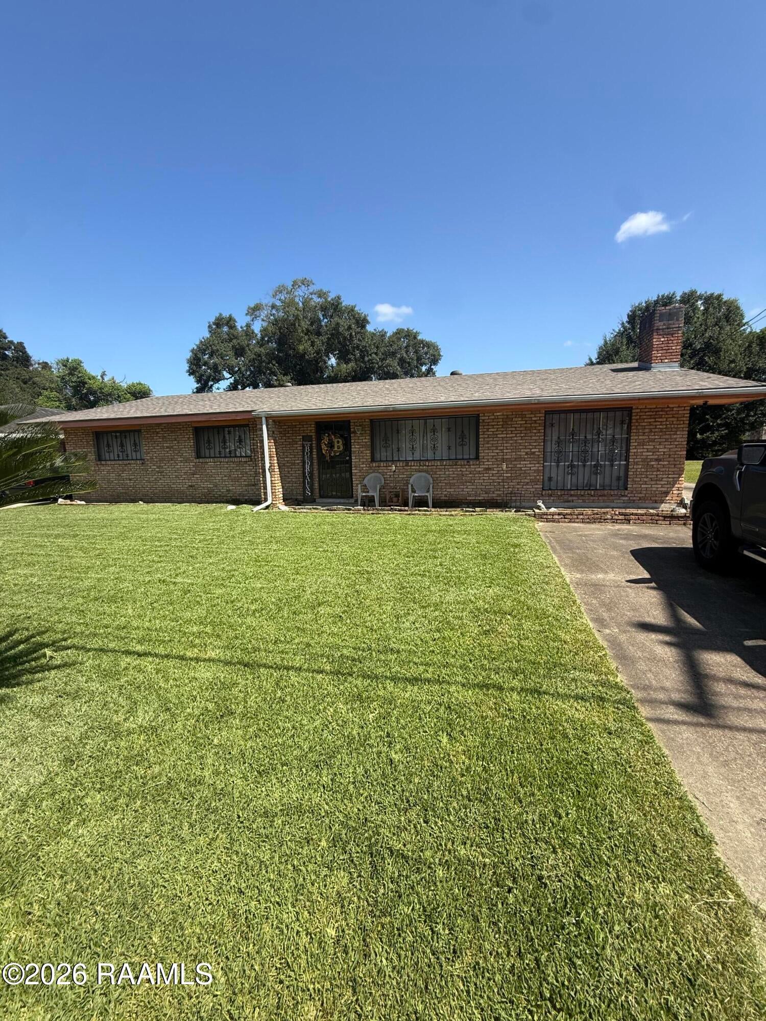 118 Rosewood Avenue — photo