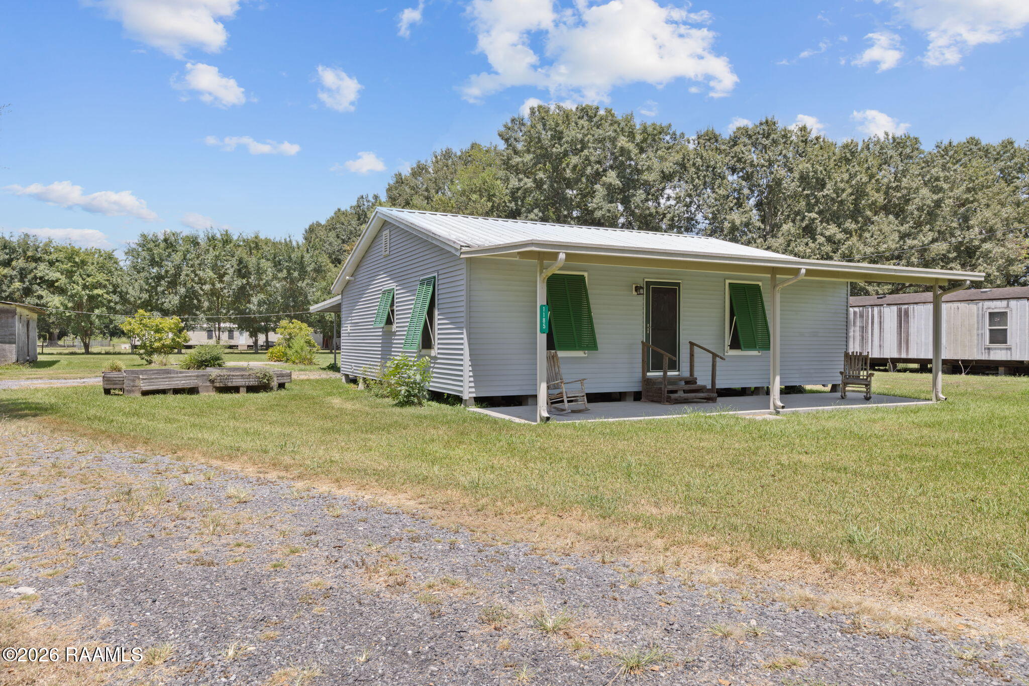 1185 Francis Loop — photo