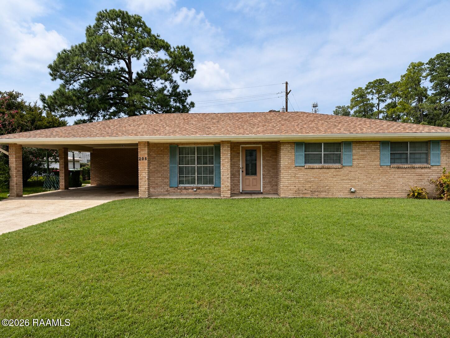 208 Mayard Drive — photo