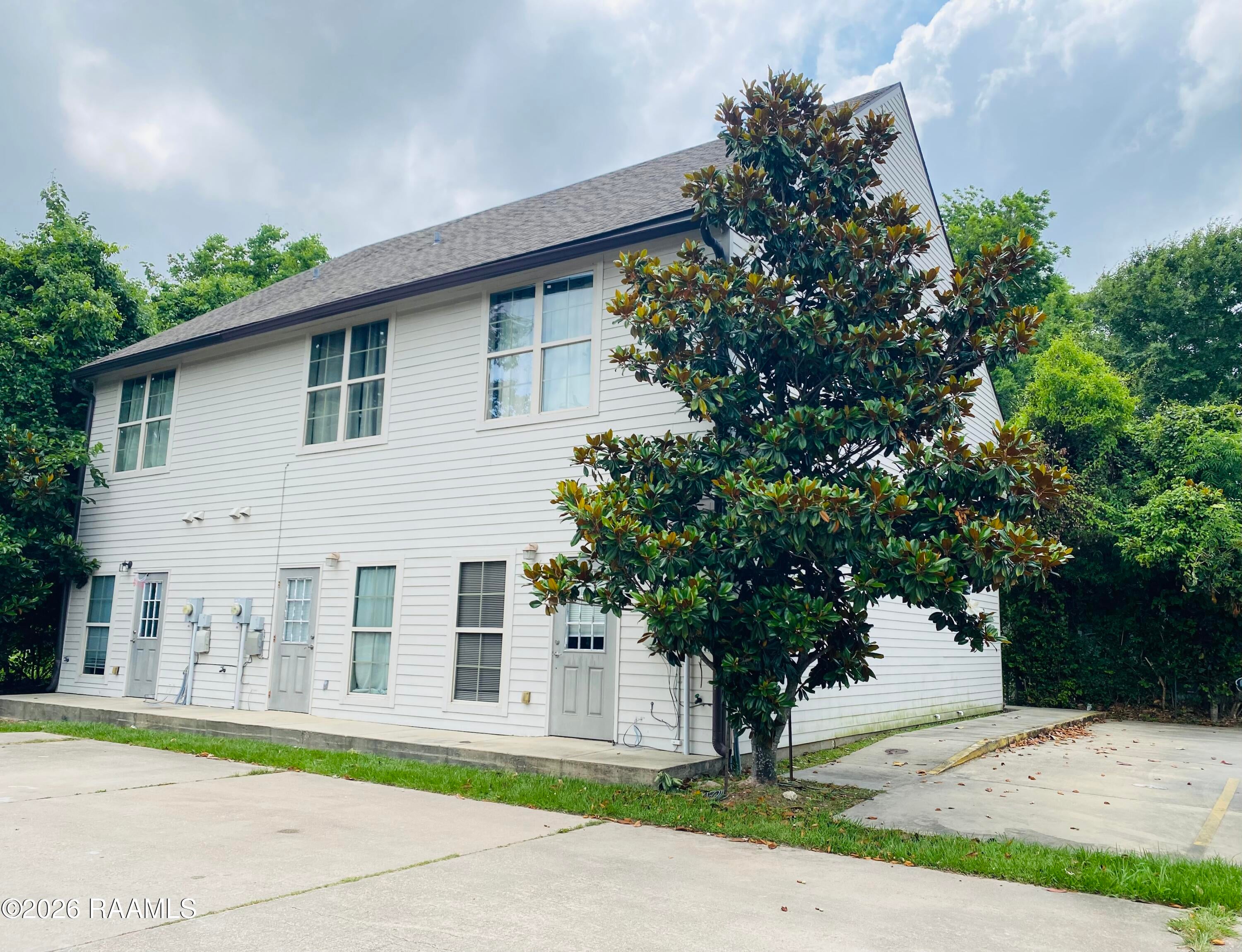 428 General Mouton Avenue 100 — photo