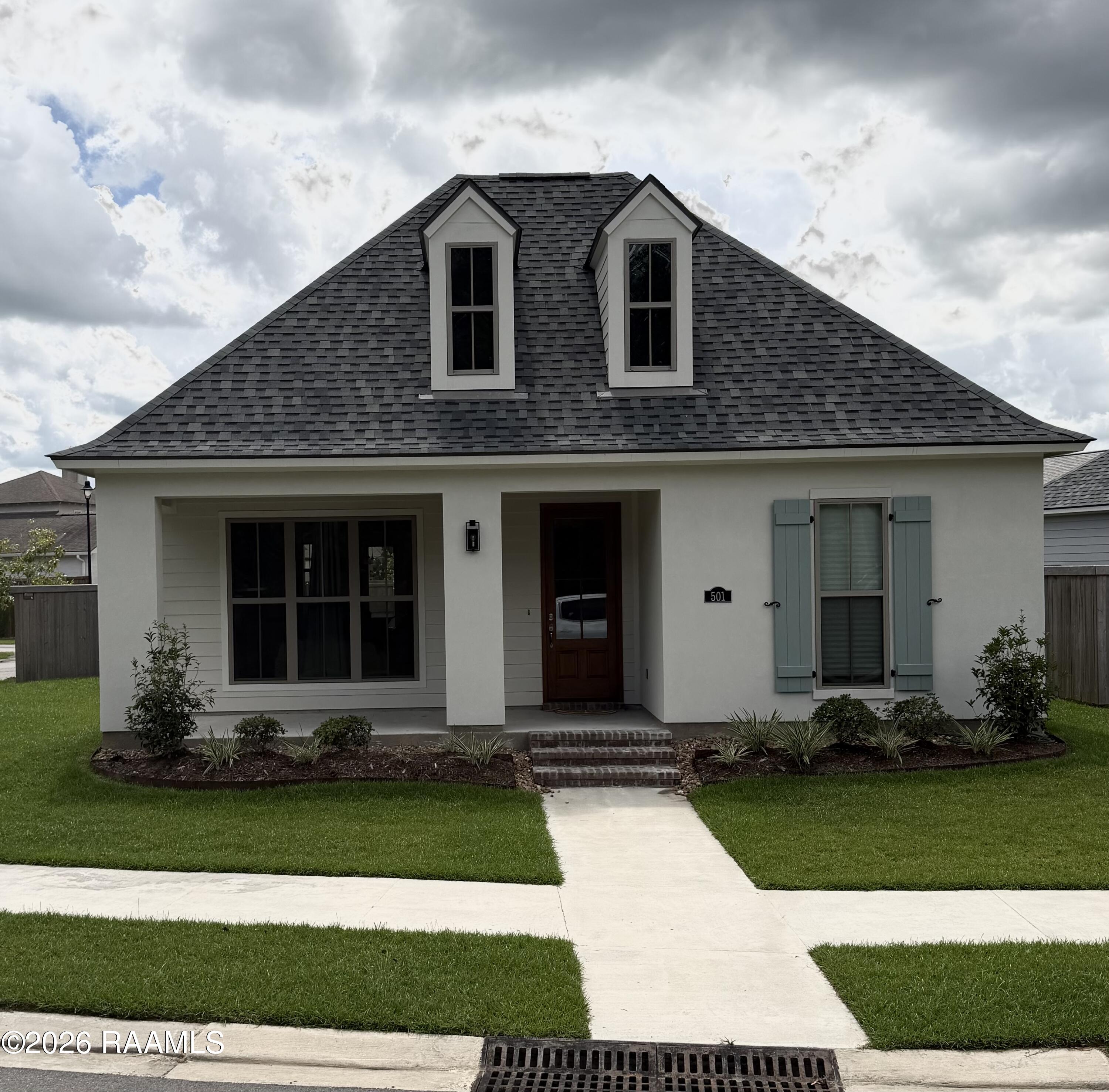 501 Traditions Drive — photo
