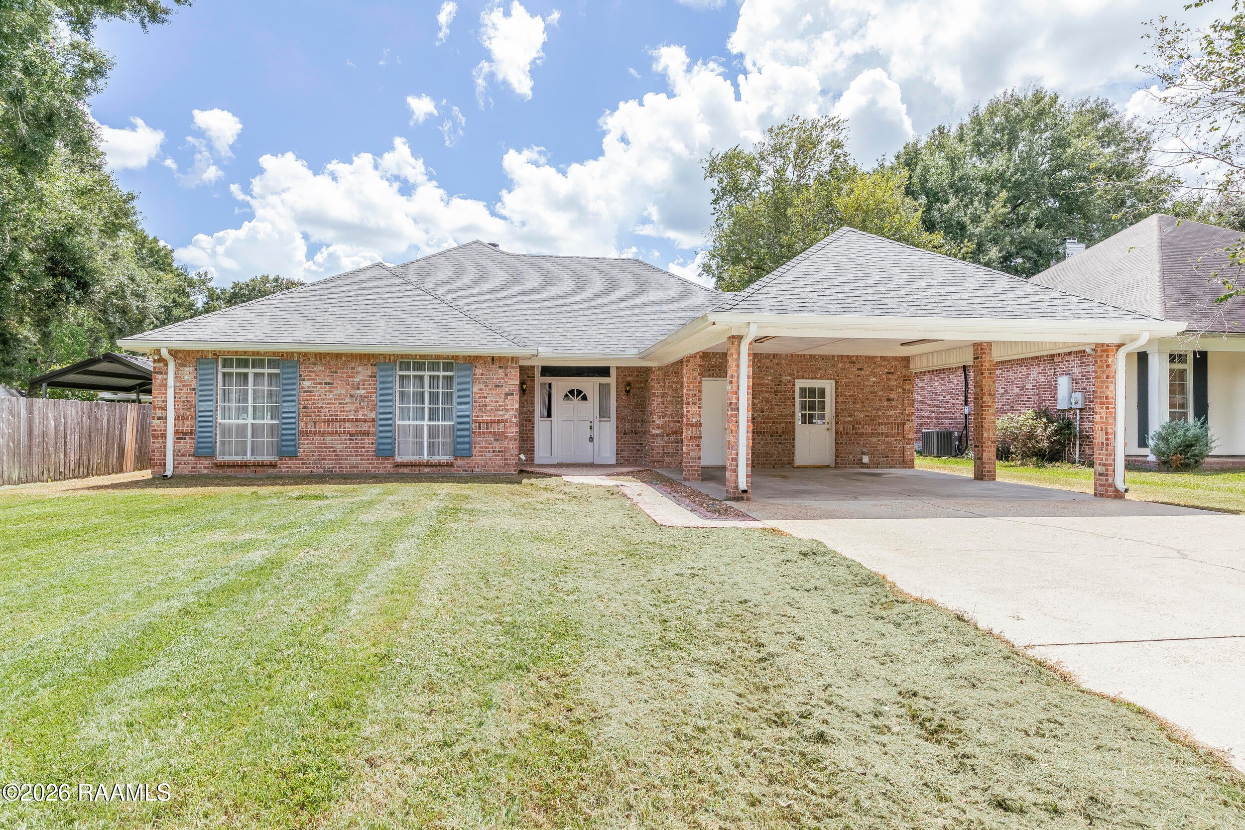 112 Ashford Lane — photo