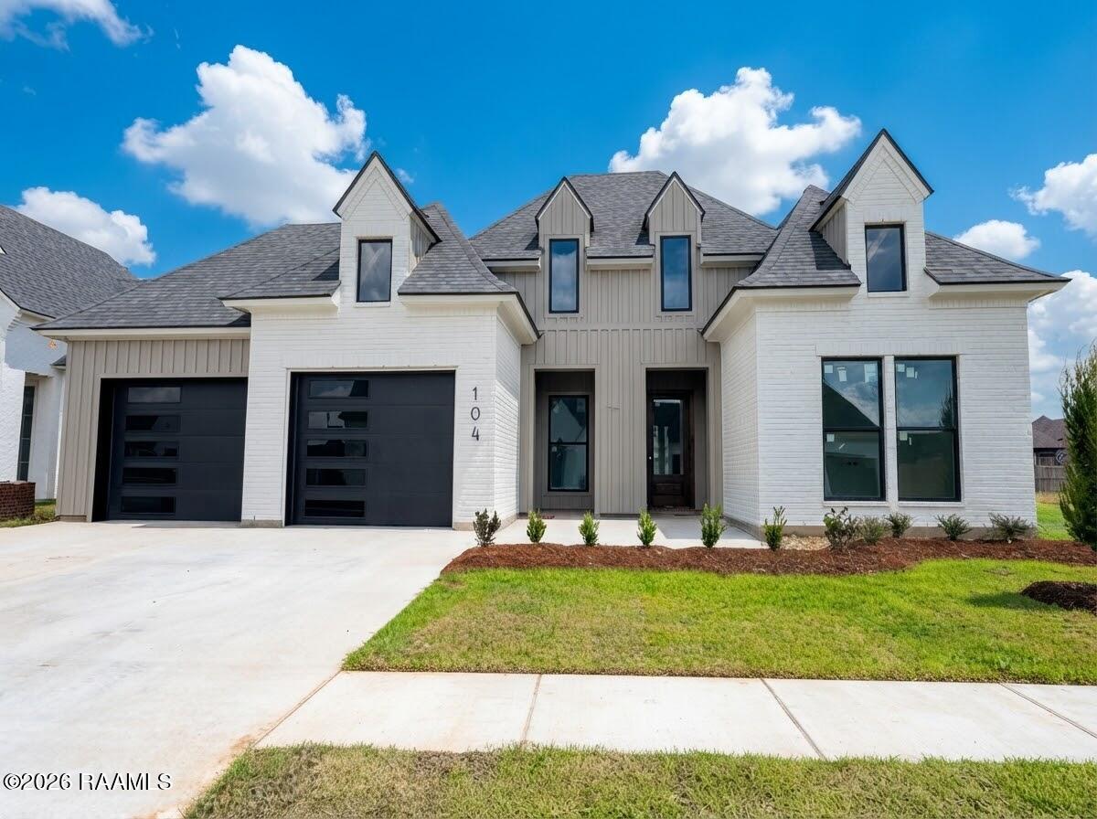 104 Sabal Grove Lane — photo