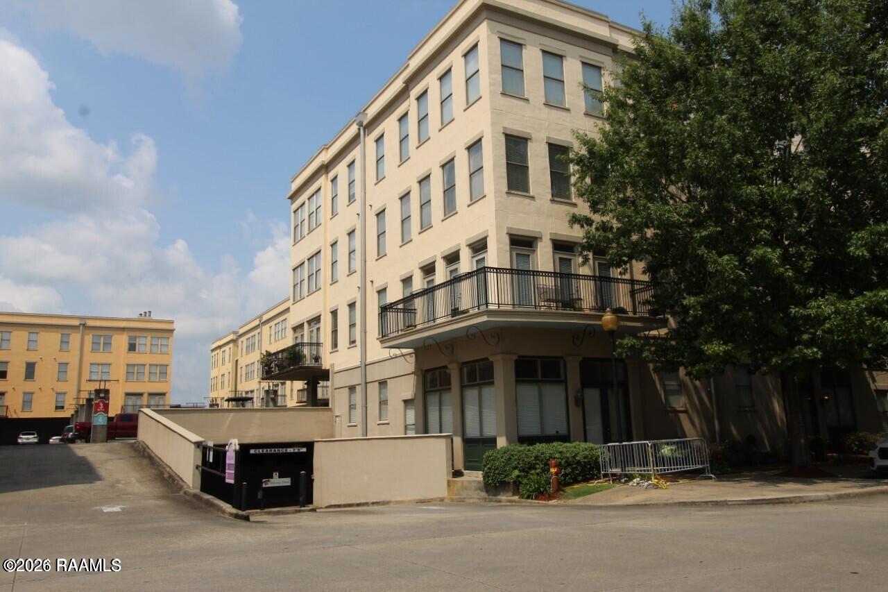 201 Settlers Trace Boulevard 4402 — photo