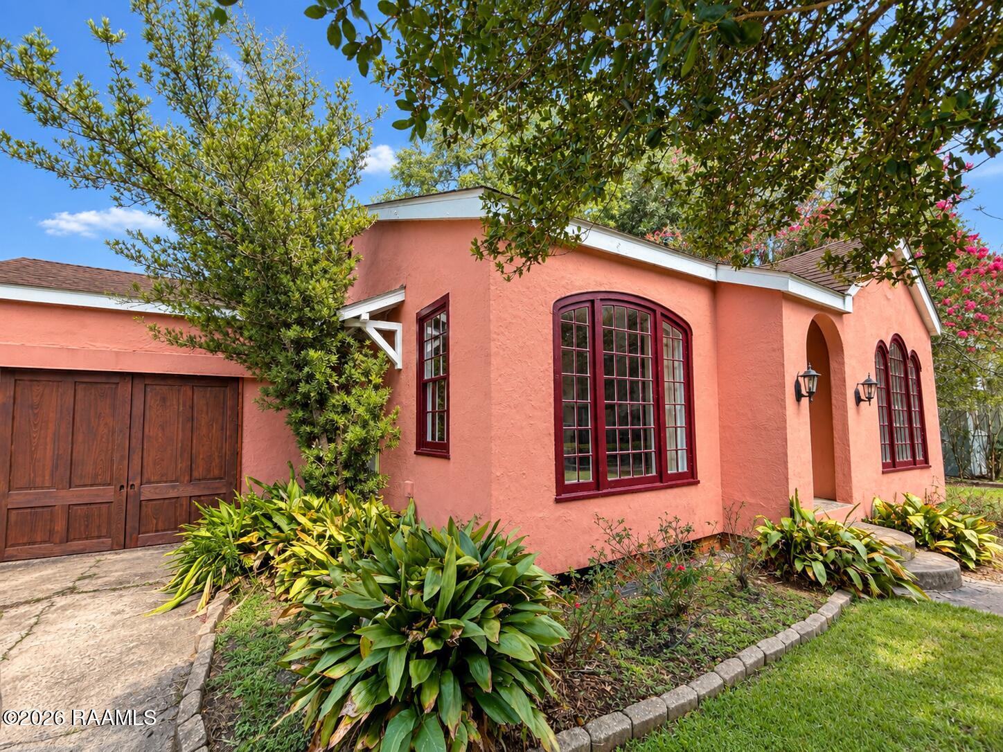 506 Adrienne Street — photo