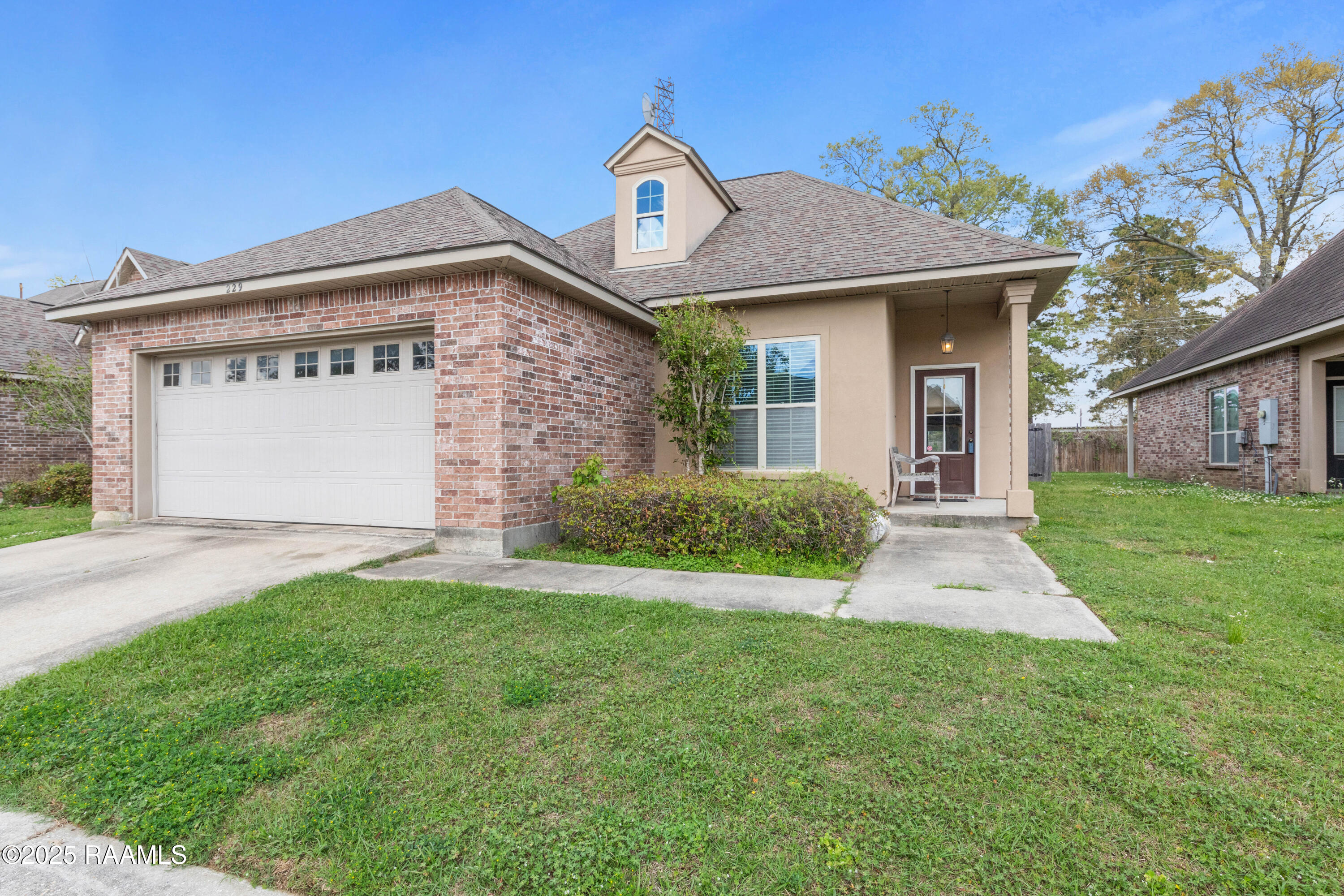 229 Rosemary Place — photo