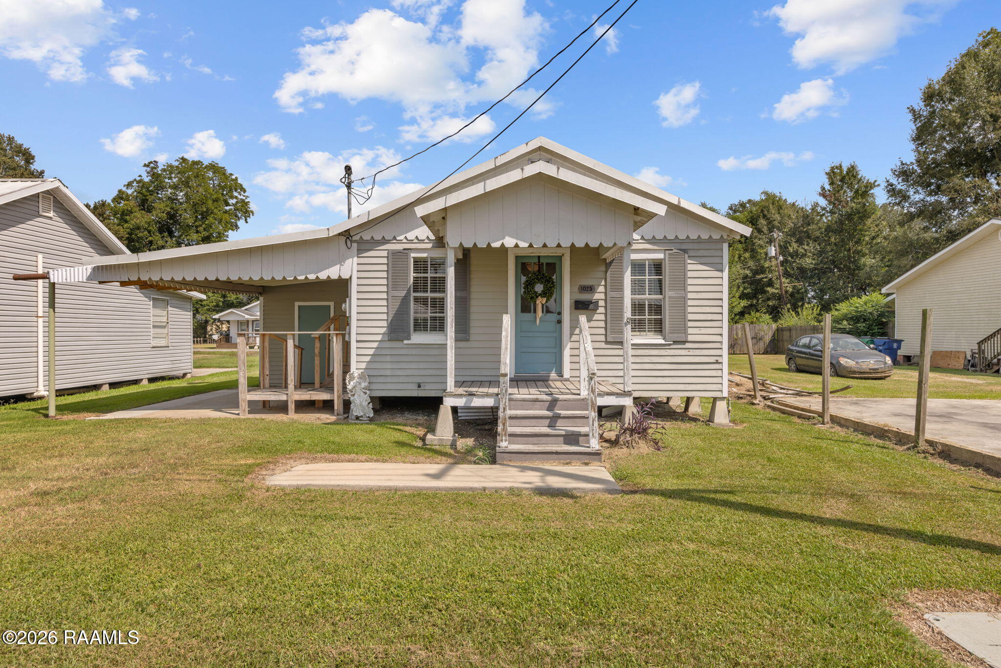 1025 Marshall Street — photo