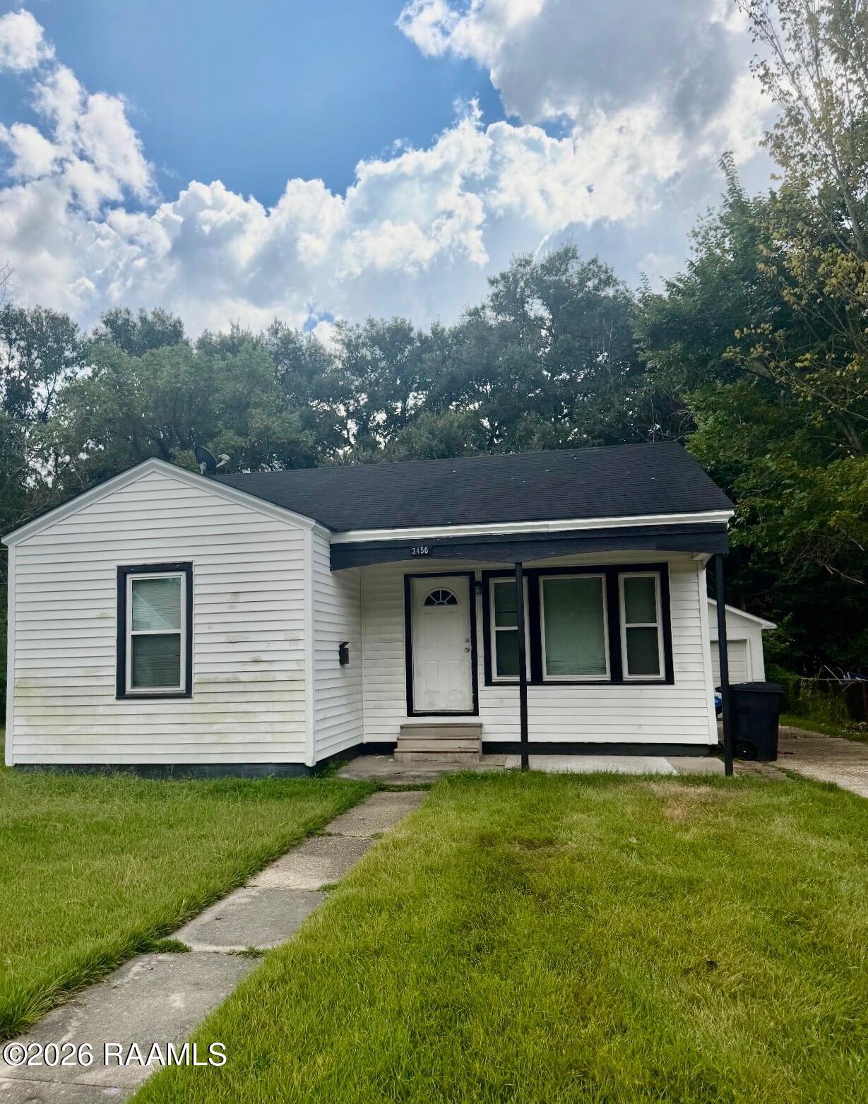 3450 Mohican — photo