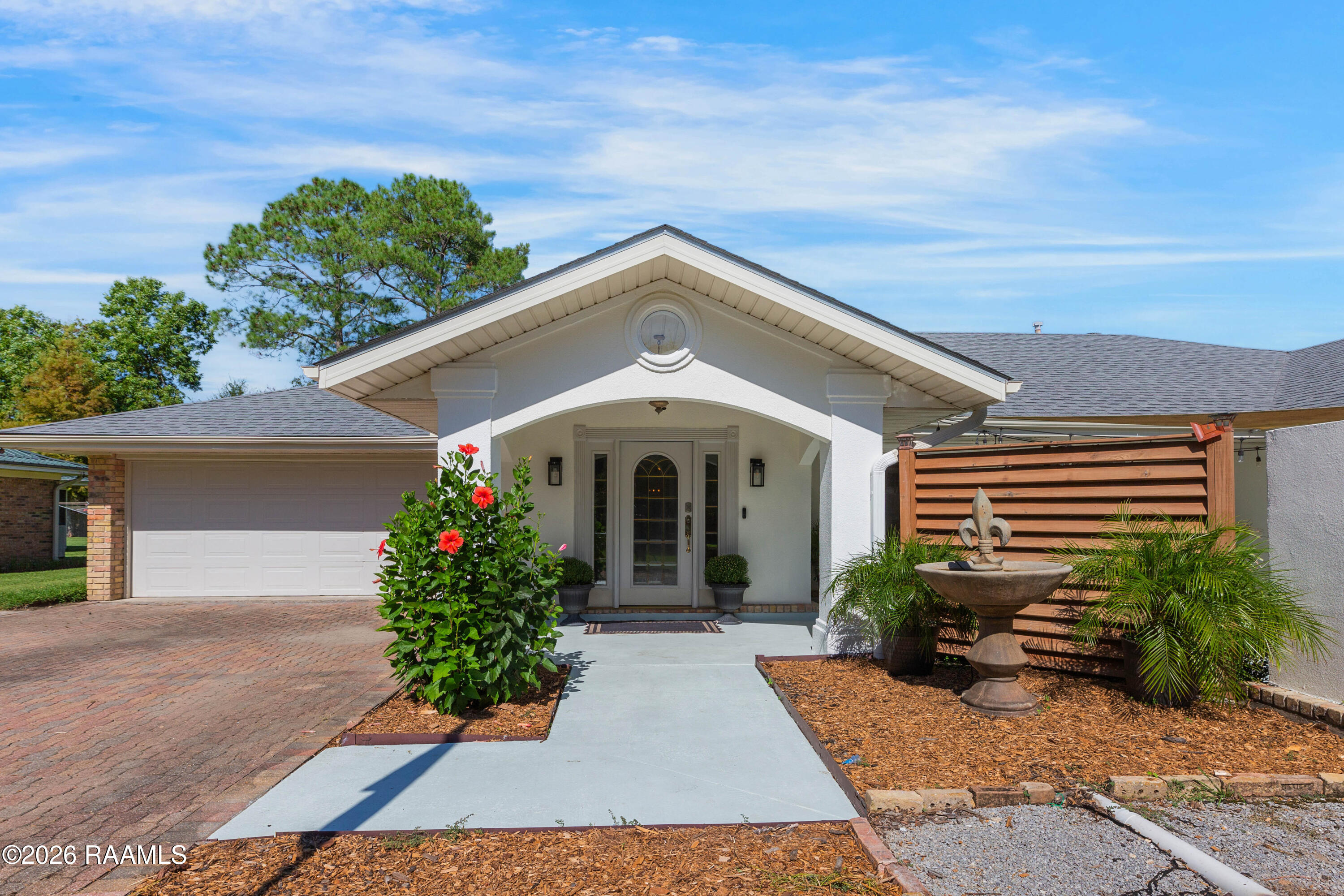 703 Evergreen Drive — photo