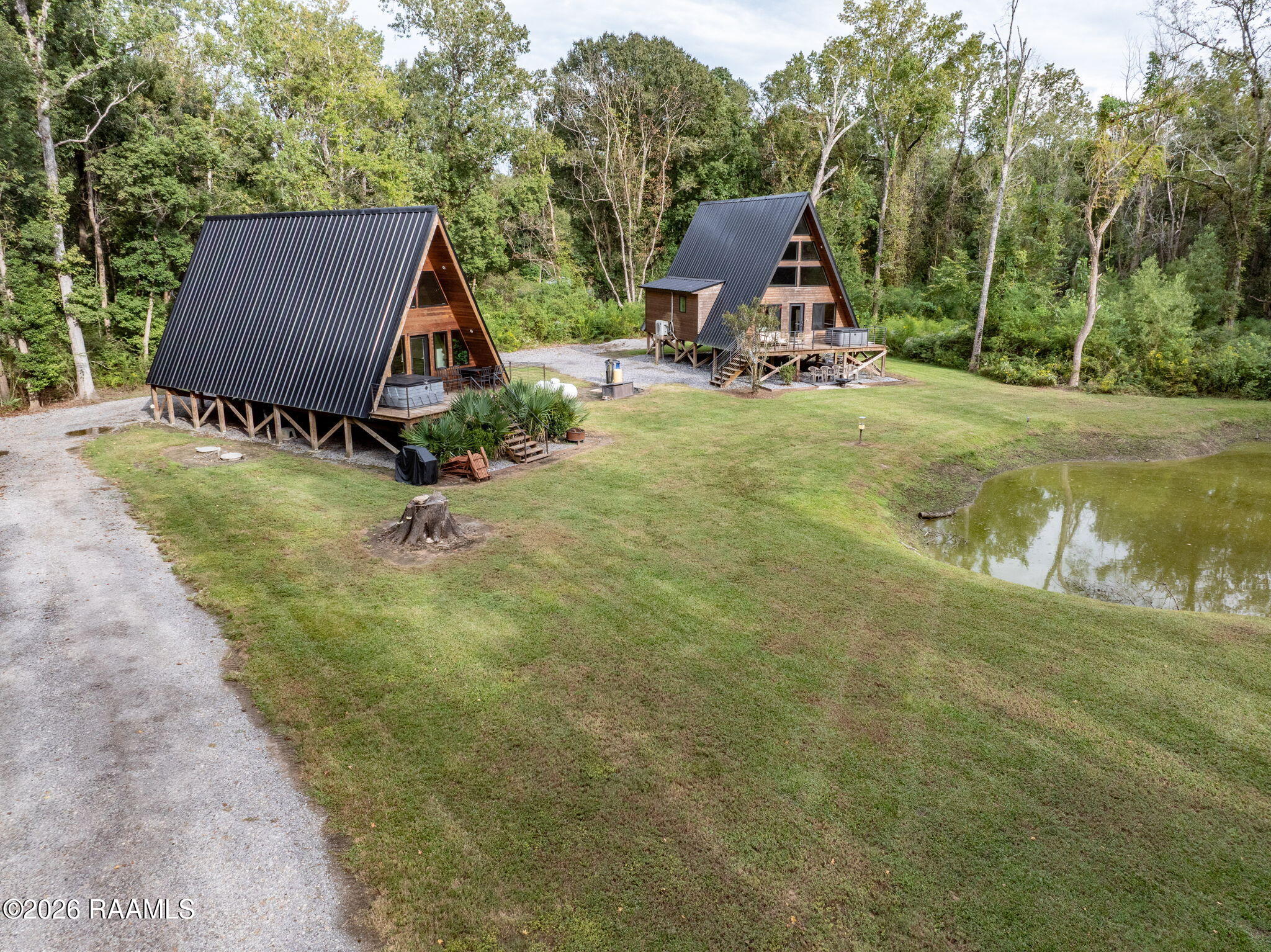 6217&6213 Jefferson Island Road — photo