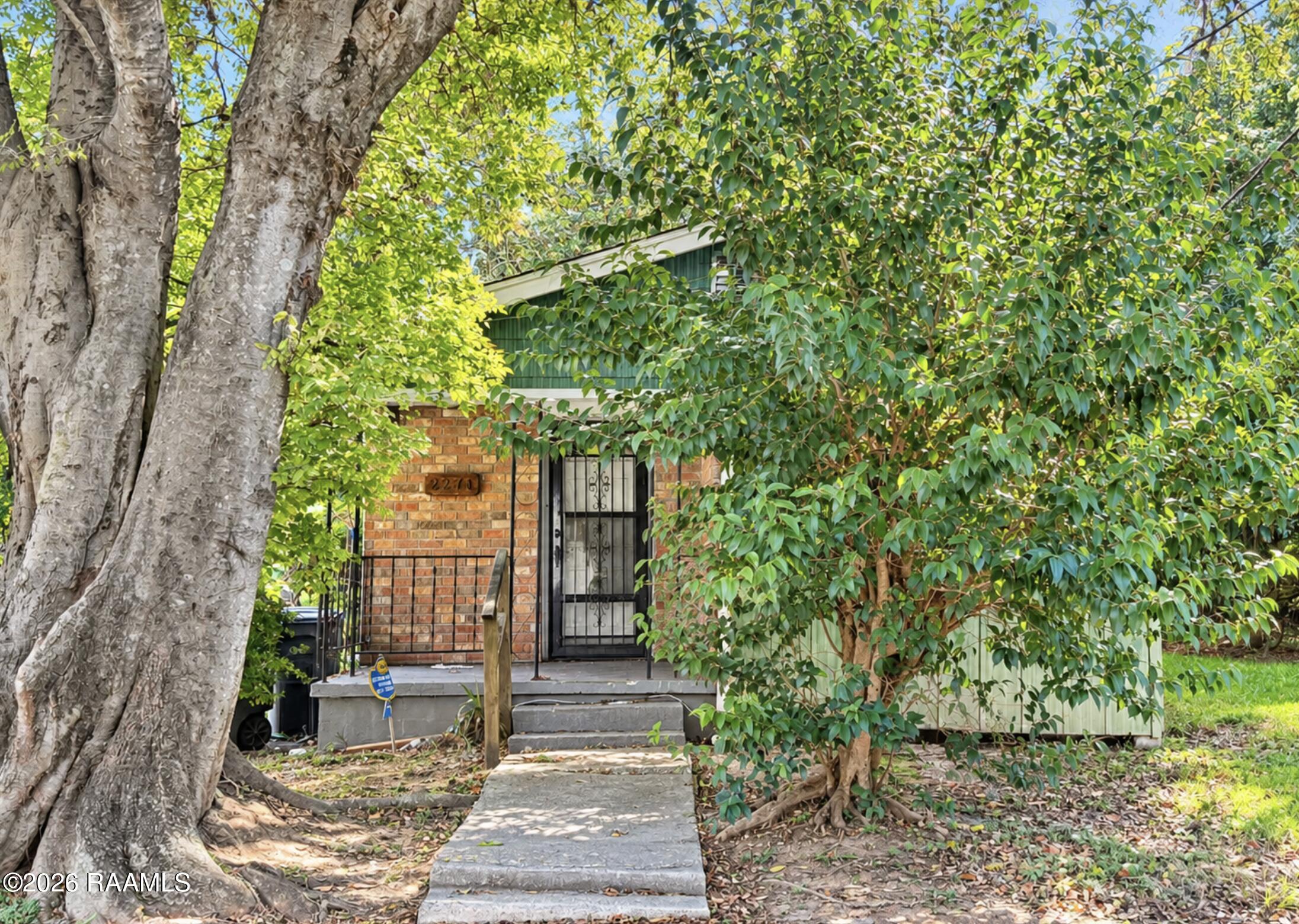 2271 Georgia Street — photo