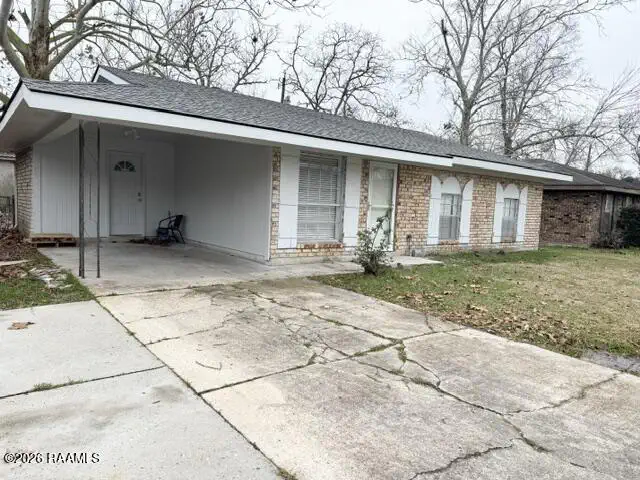 304 Guidry Road — photo