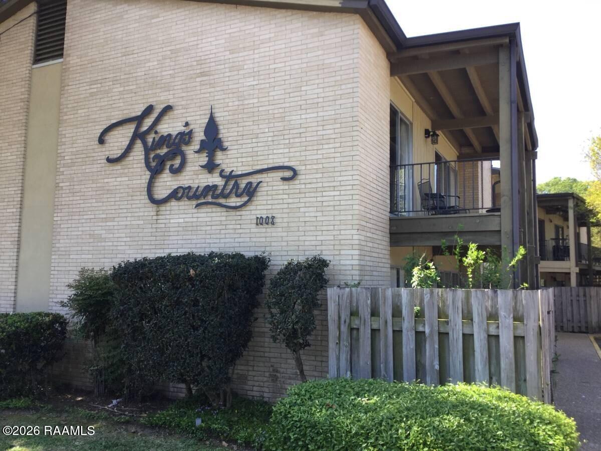 1008 S College Road Apt 104 — photo
