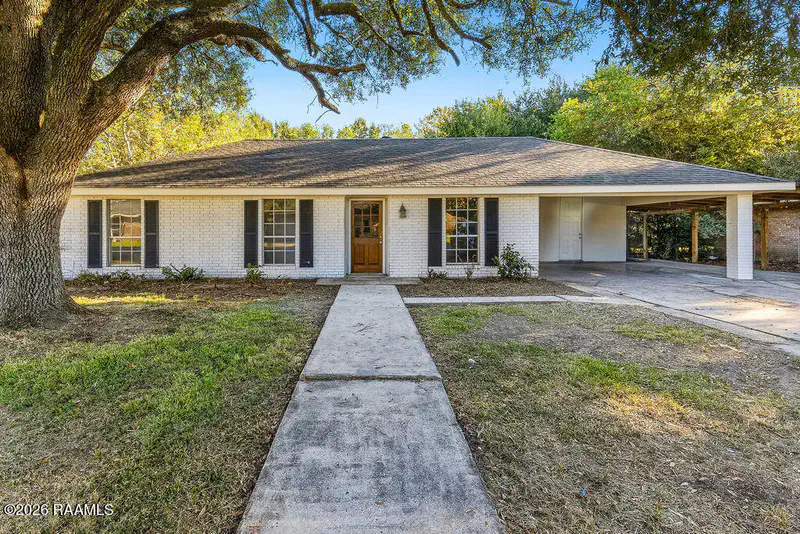 109 Driftwood Drive — photo