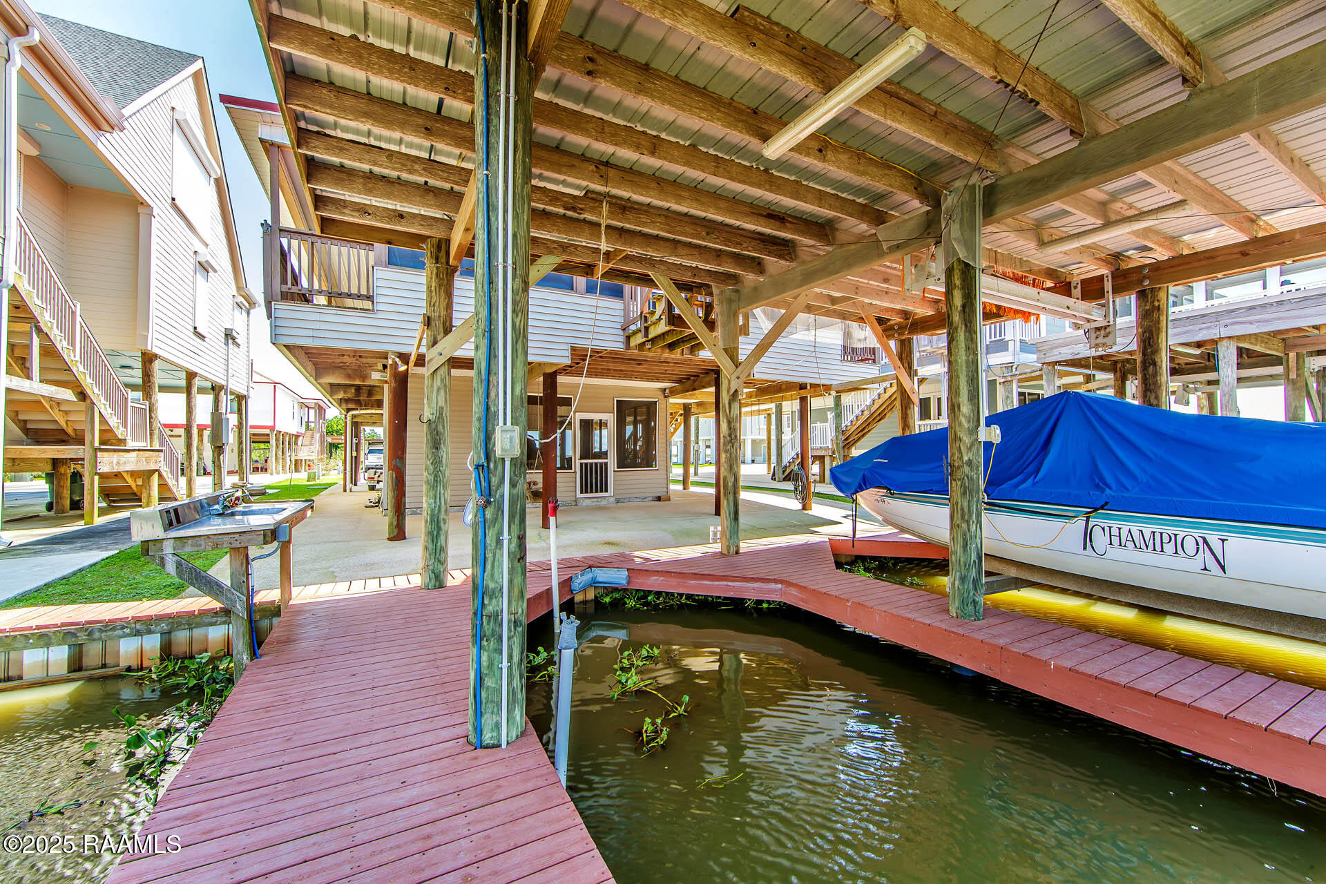 178 Flounder Court — photo