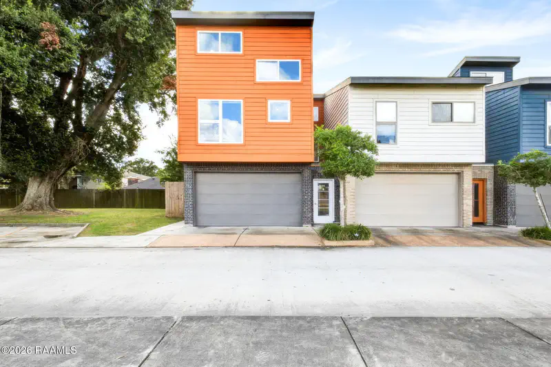 207 Highland Park Lane — photo