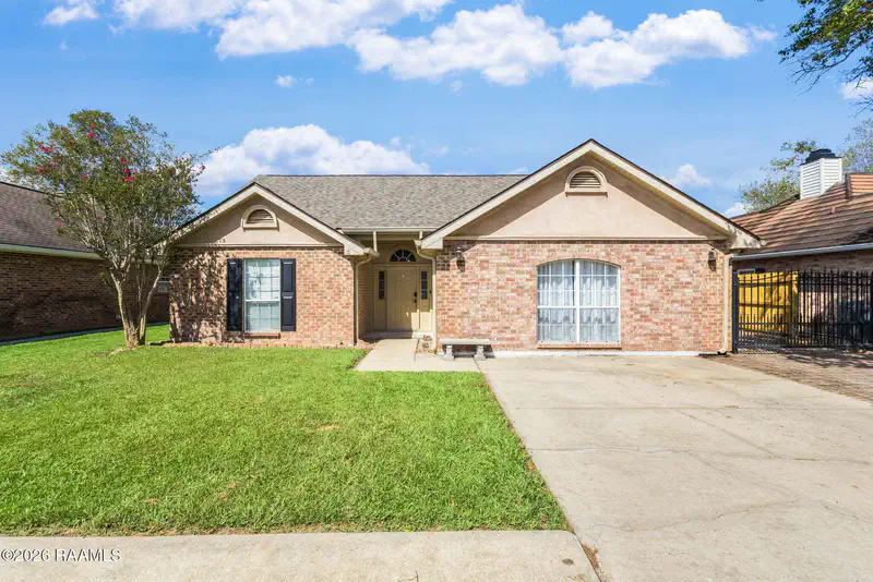 309 Westpointe Circle — photo