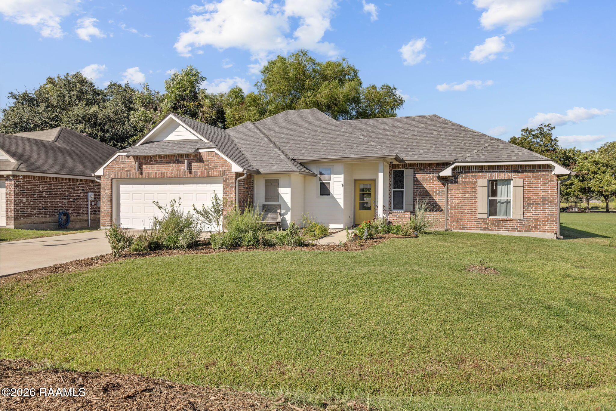 327 Stoneridge Drive — photo