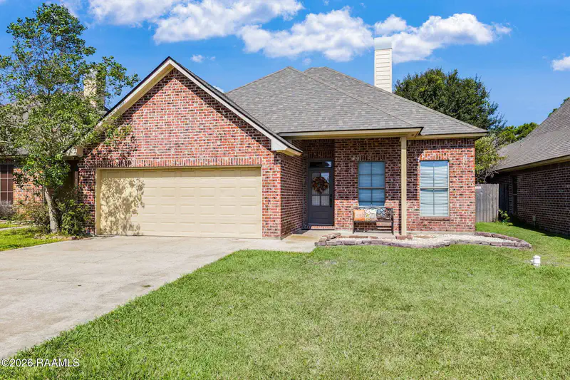118 Legend Creek Drive — photo