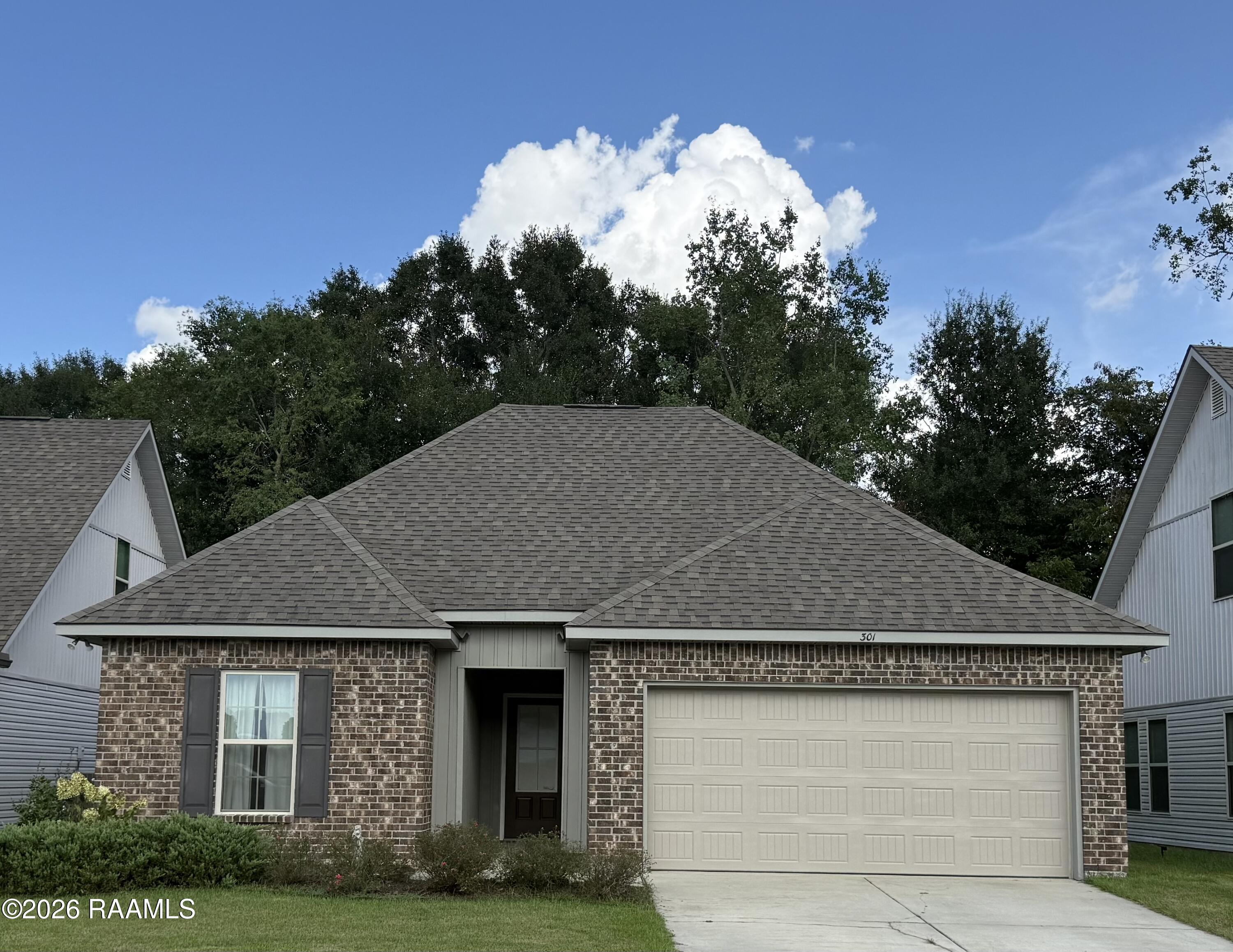 301 Springsteen Lane — photo